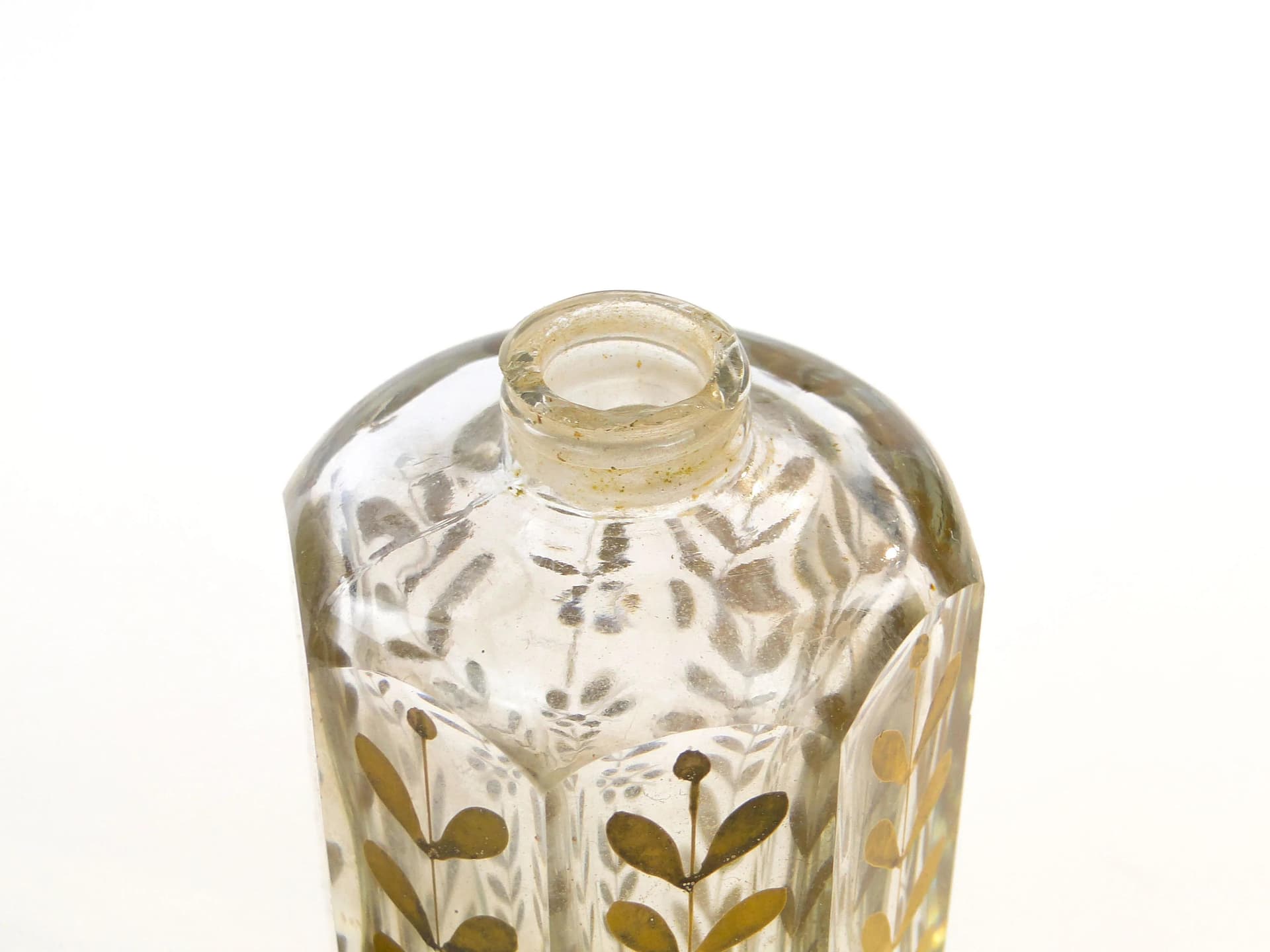 Perfume Bottle, transparent crystal, gilt, Baccarat, France, early 20th c. - 287368