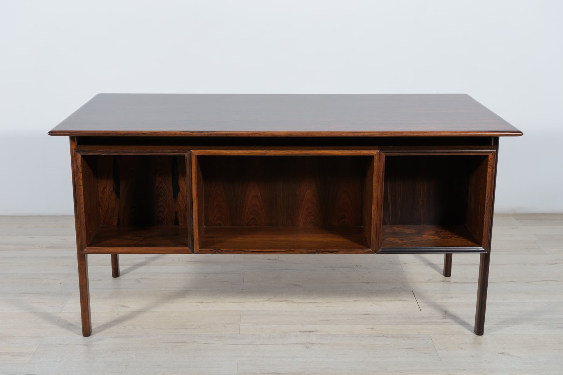 Desk, brown rosewood, by A. Vodder, for Sibast, Denmark, 1960s. - 287382