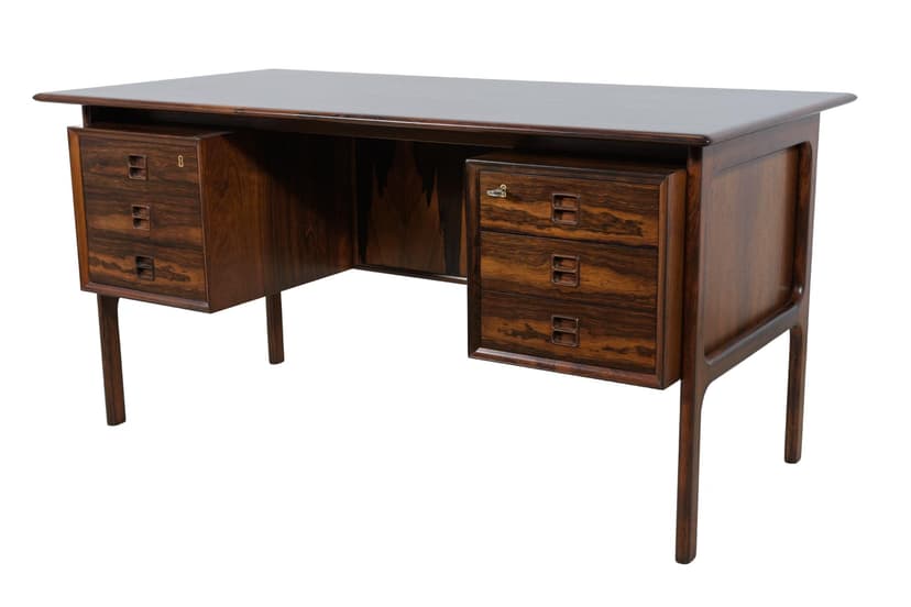 Desk, brown rosewood, by A. Vodder, for Sibast, Denmark, 1960s.