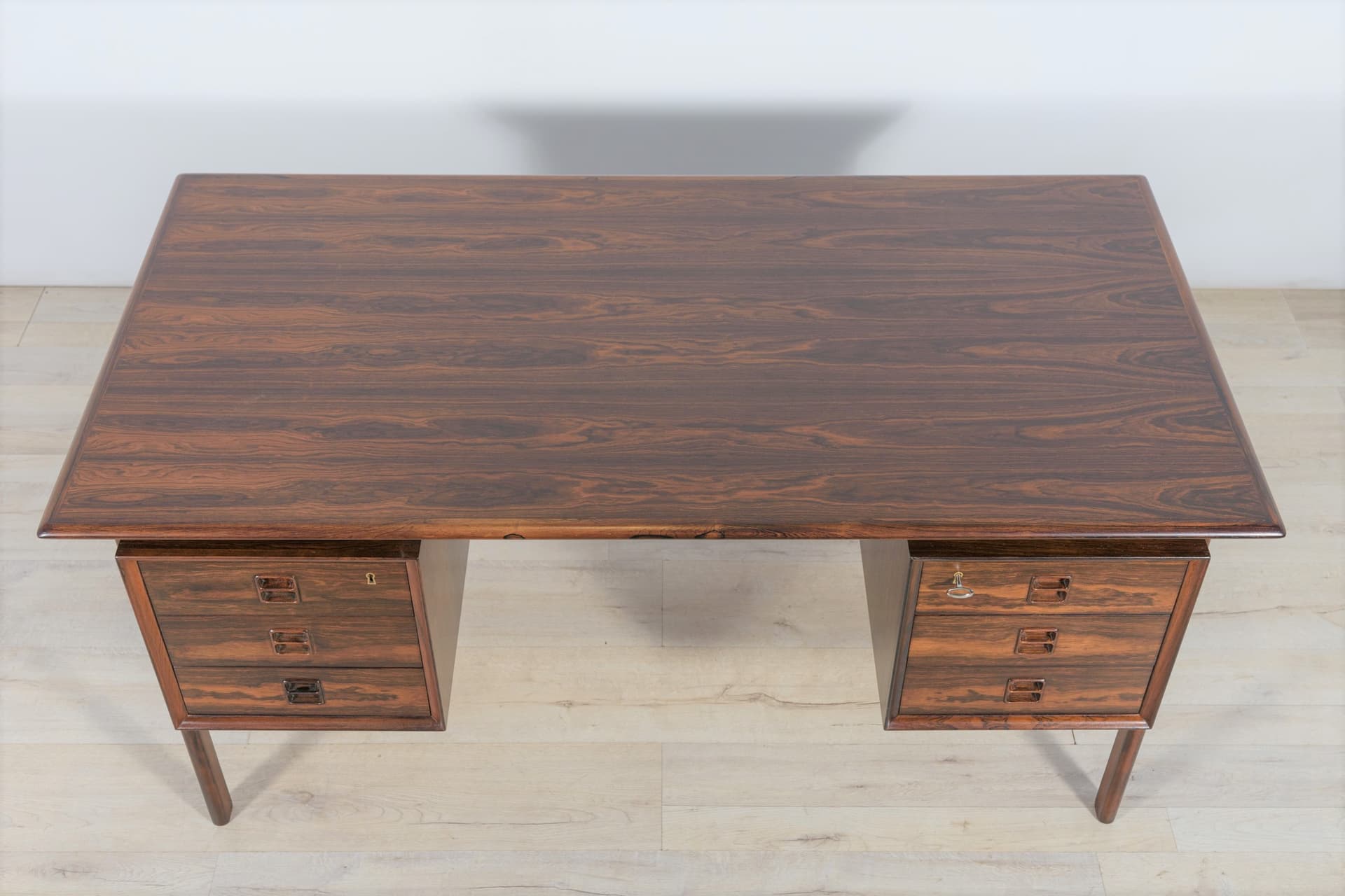 Desk, brown rosewood, by A. Vodder, for Sibast, Denmark, 1960s. - 287380