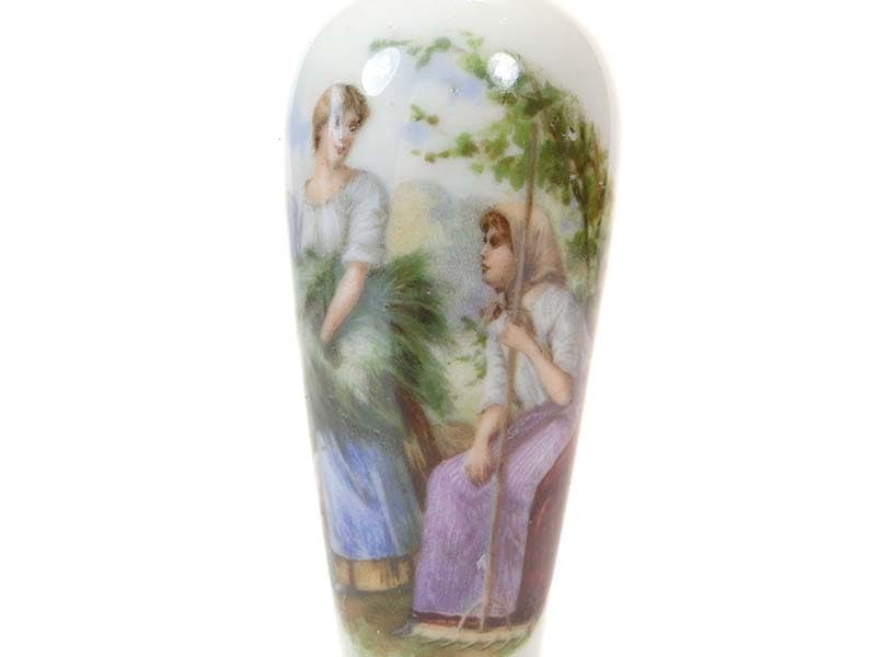 Pair of scent bottles, multicolor porcelain, Spain, early 20th c. - 287489