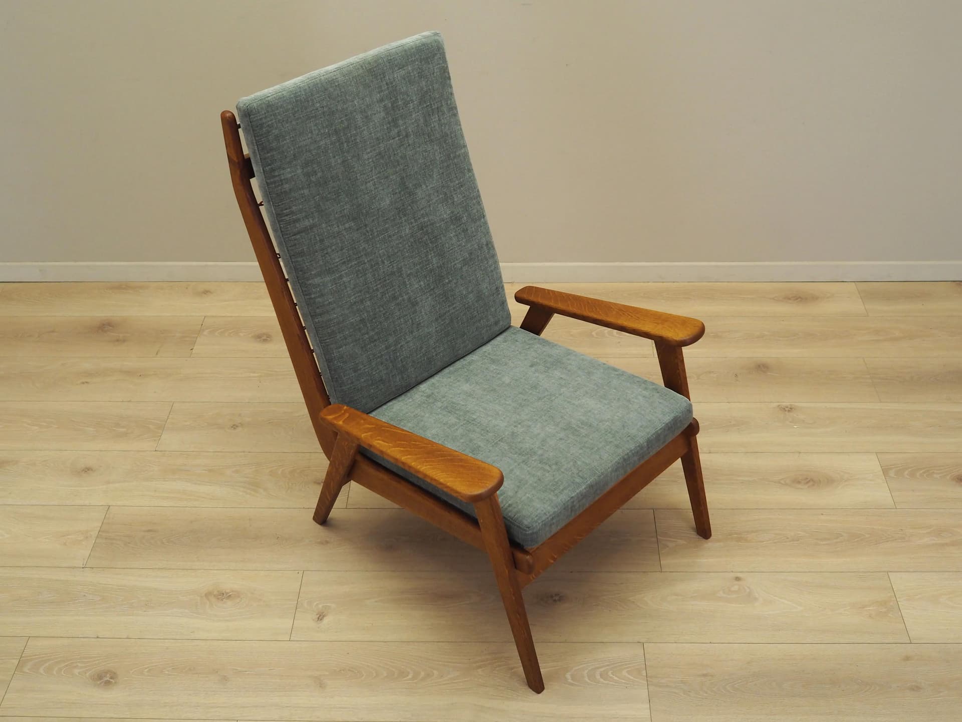 Armchair, grey, oak, Denmark, 1970s. - 21266