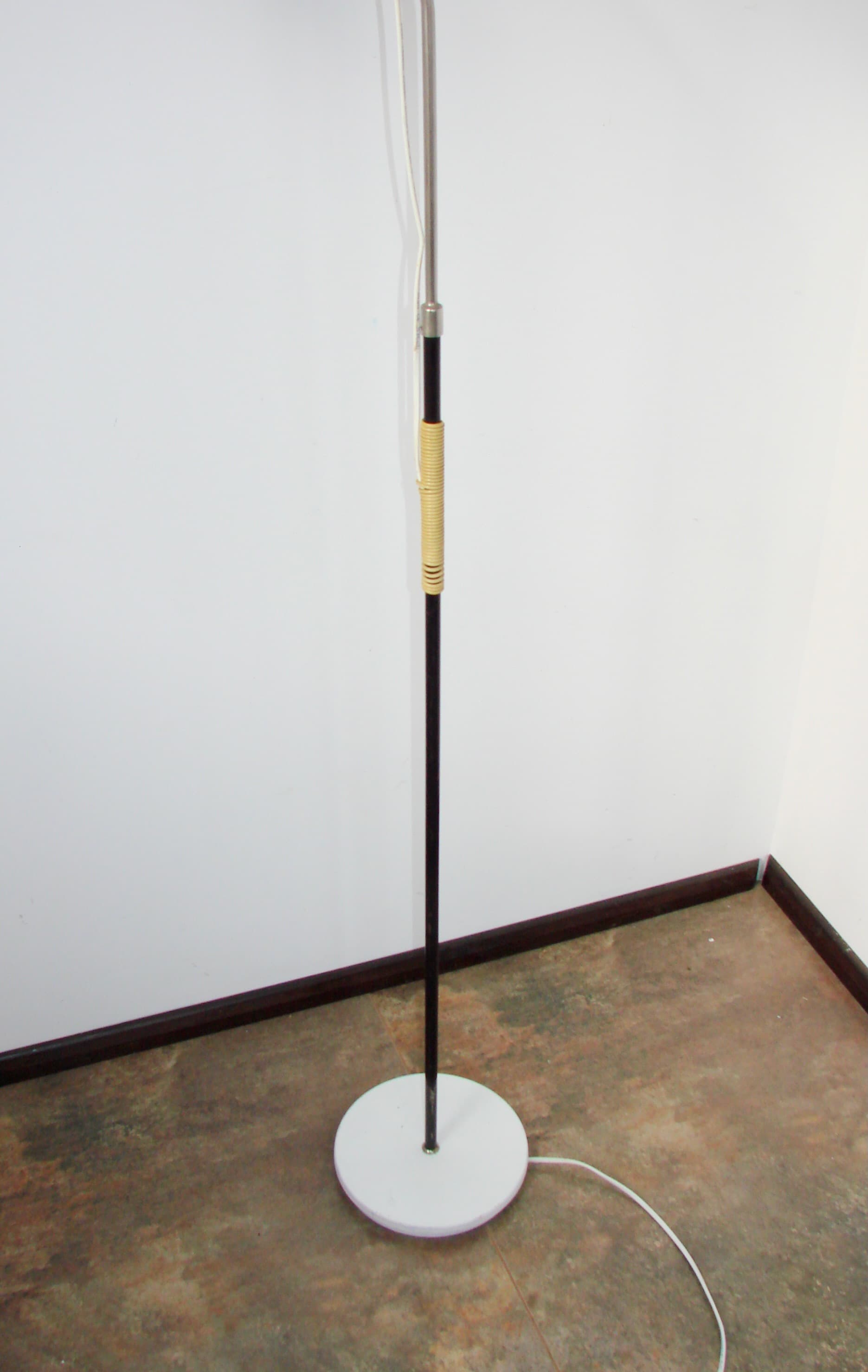 Floor lamp Jolo, white metal, glass, Jolo Kalmar, Austria, 1970s - 287686