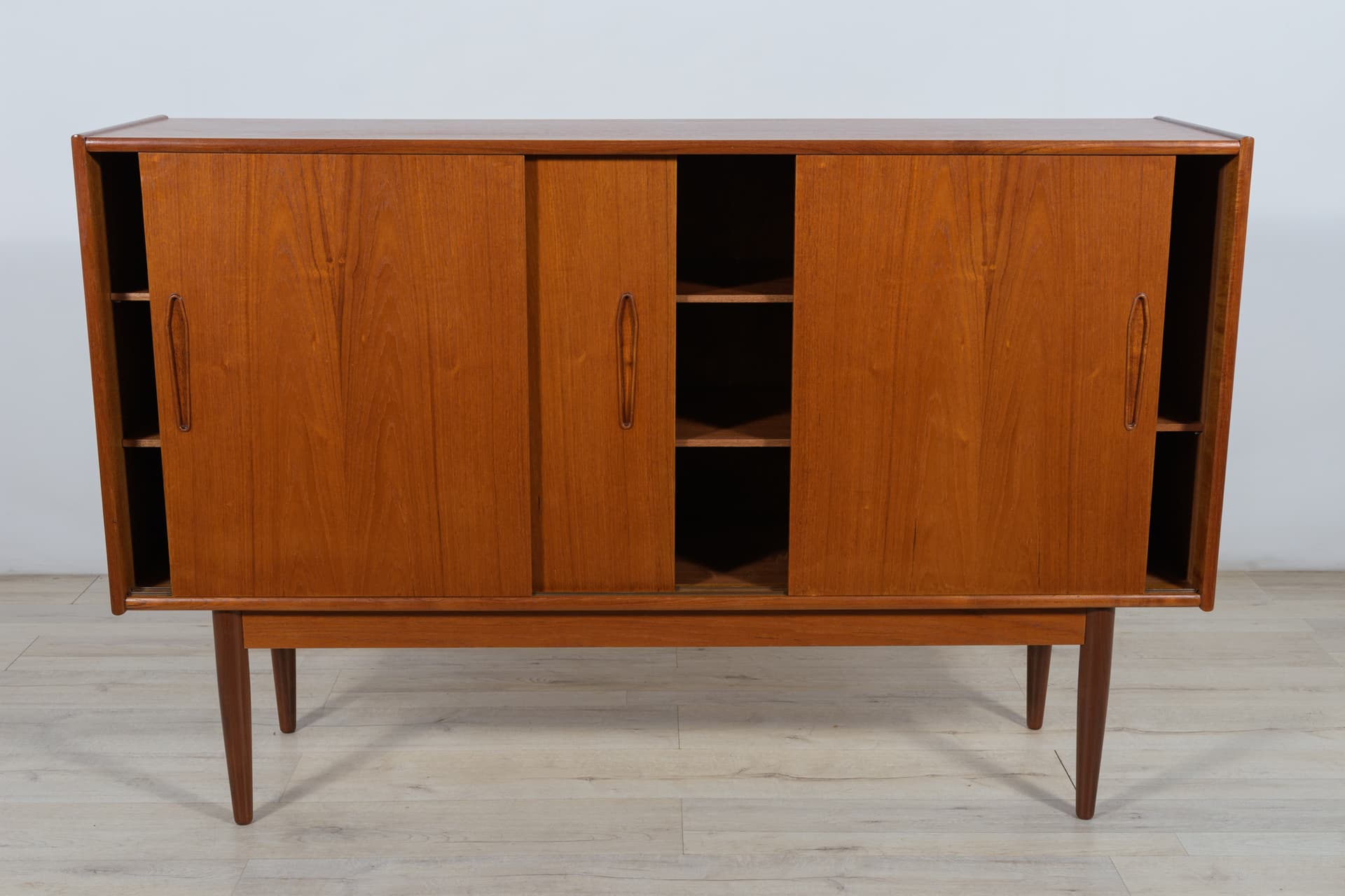 Highboard, teak brązowy, Dania, lata 60. - 287889