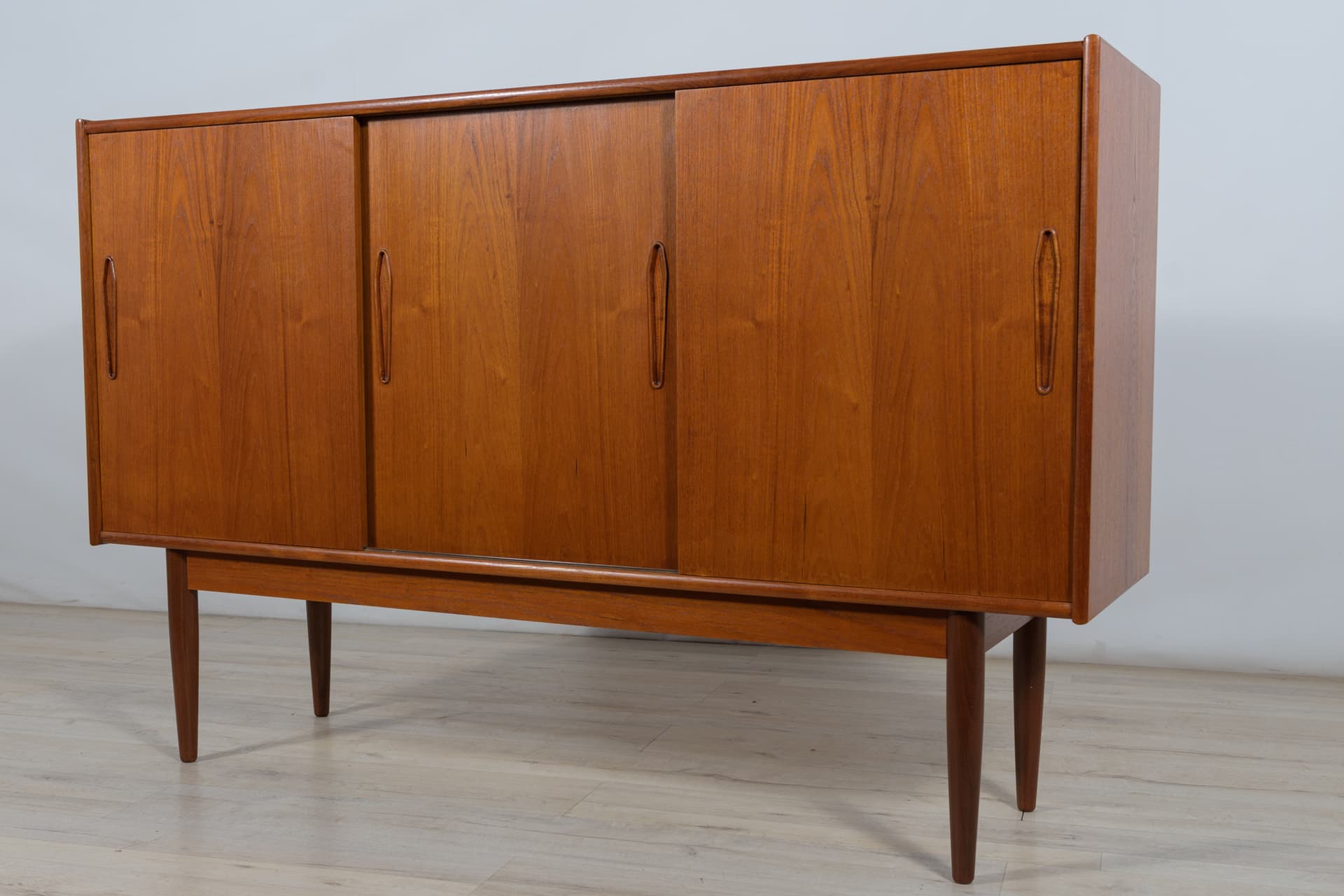 Highboard, teak brązowy, Dania, lata 60. - 287886