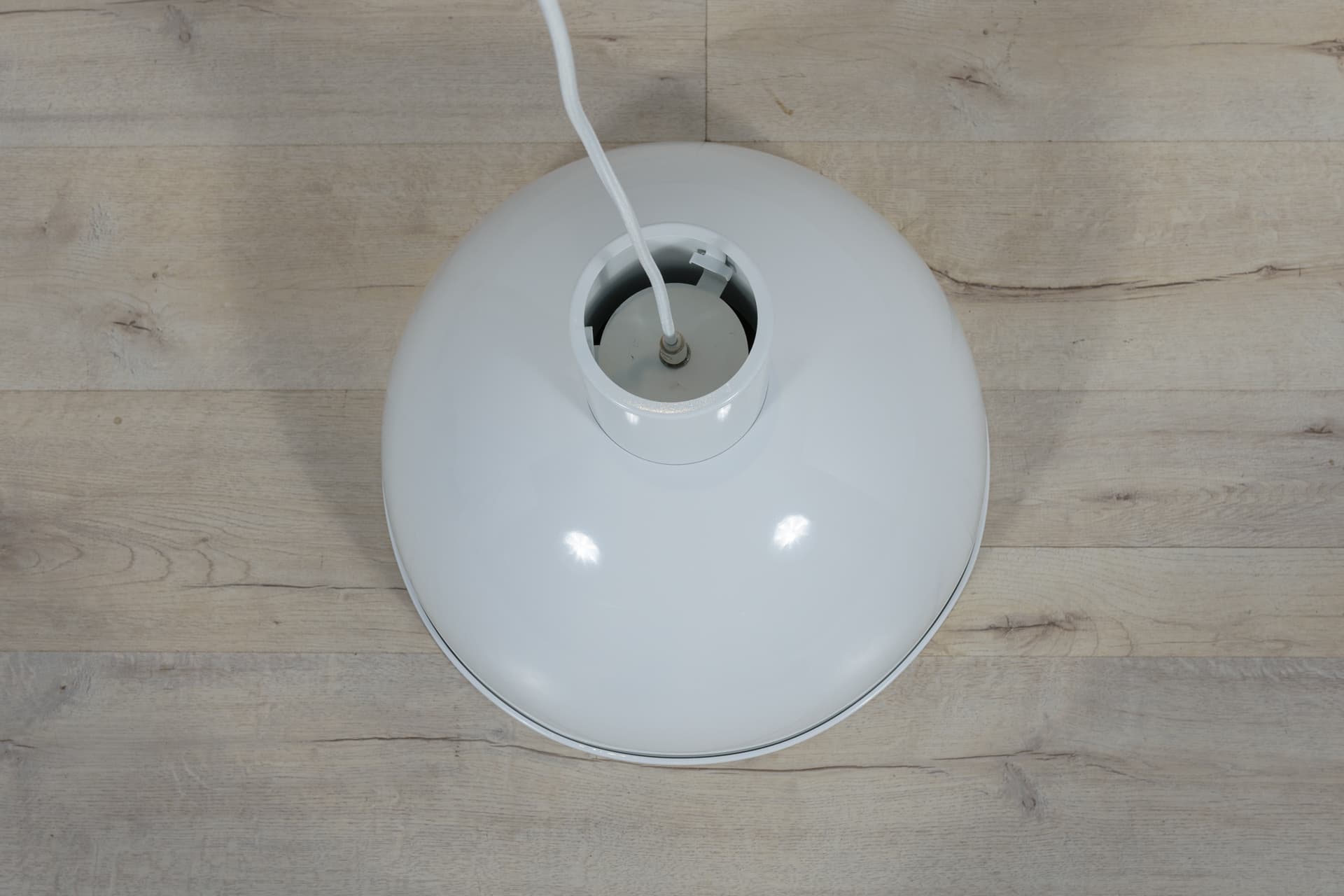 Lampa wisząca Bunker, metal biały, proj. J. Hammerborg, Fog & Mørup, Dania, lata 70. - 287899