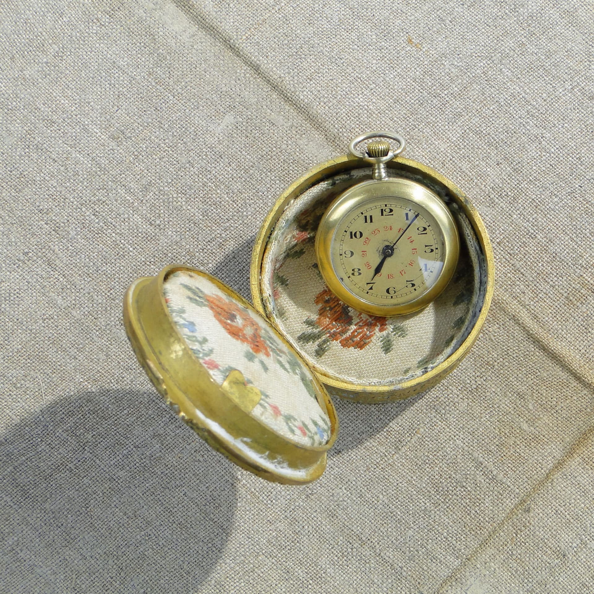 Pudełko na biżuterię Belle Époque, złoto, brąz, Francja, XIX w. - 287931