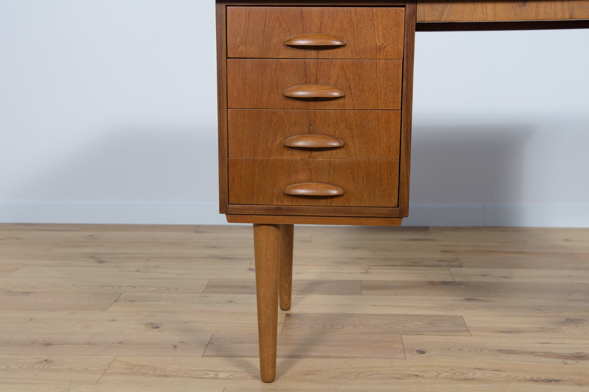 Desk, brown, teak, Denmark, 1960s. - 287941