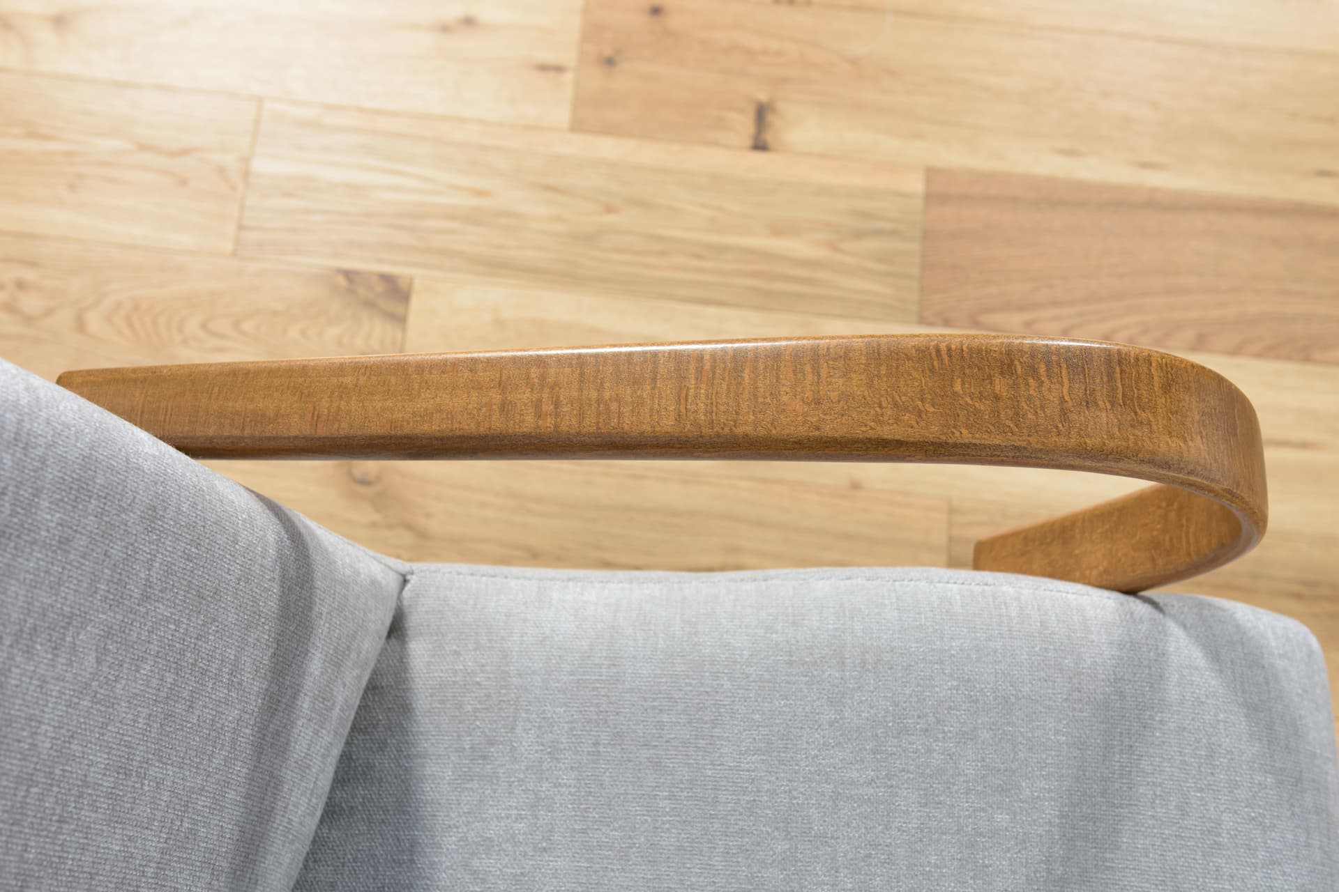 Para foteli Model 53, tapicerka szara, buk, proj. J. Šmidek, TON, Czechosłowacja, lata 60. - 287970