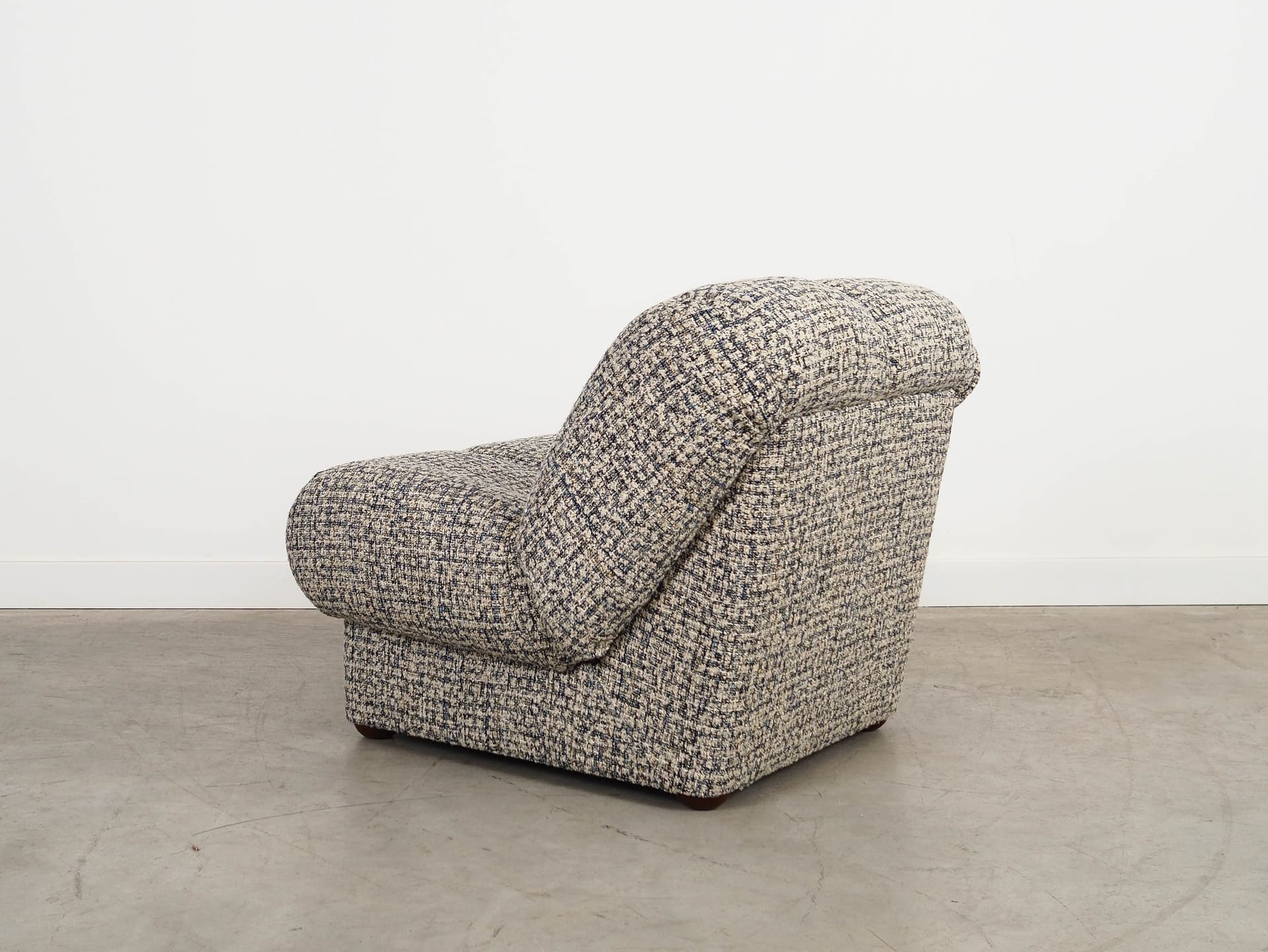 Fotel wypoczynkowy, melanż multikolor, tkanina, Włochy, lata 70. - 288346