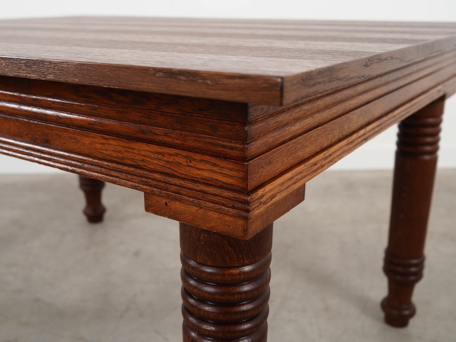 Stół prostokątny, dąb brązowy, Dania, lata 60. - 288371