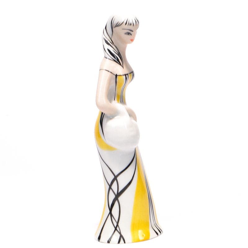 Figurka Dziewczyna z koszykiem, porcelana biała, proj. Z. Śliwowska-Wawrzyniak, Polska, lata 50. - 288461