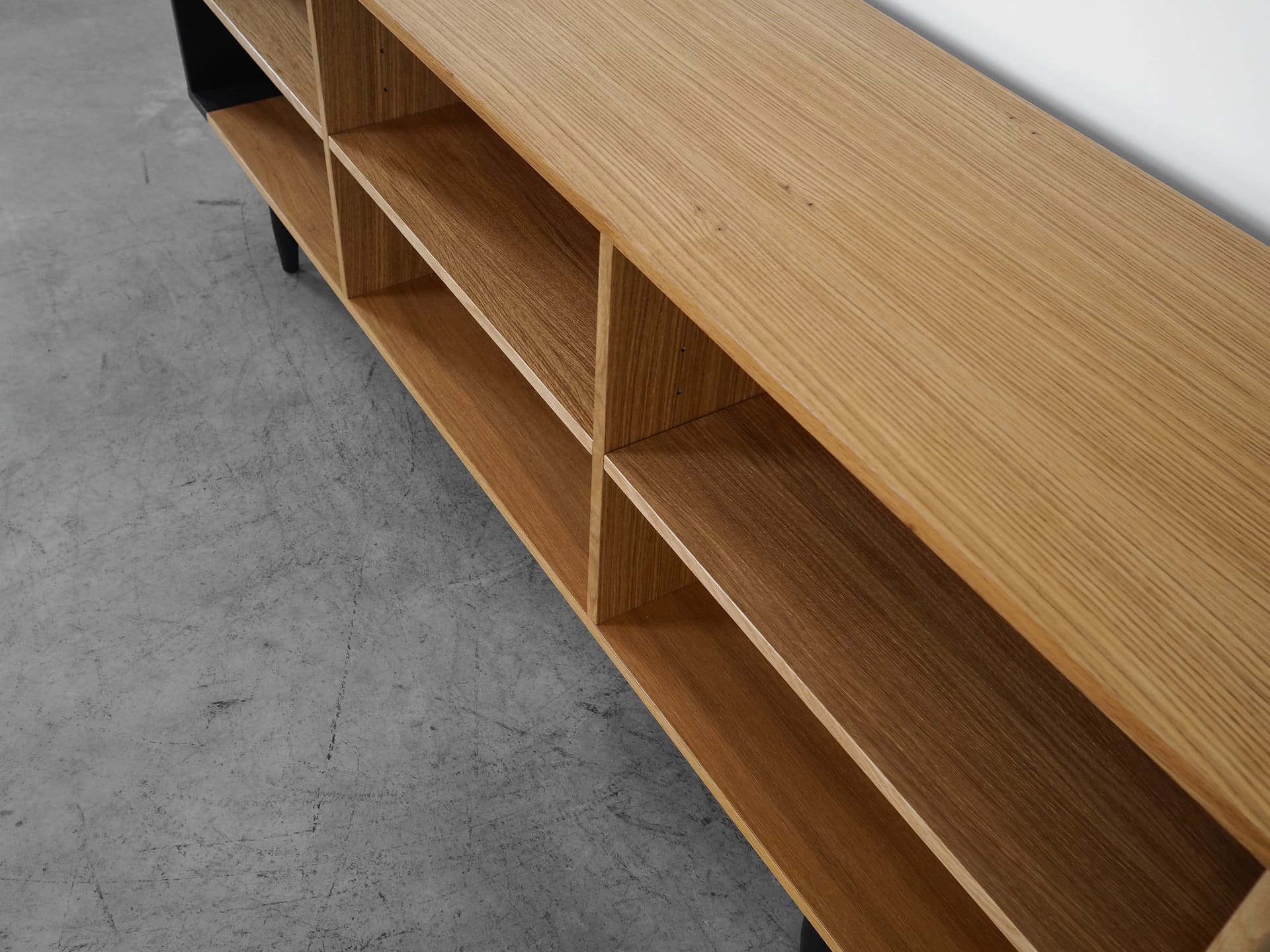 Regał, skandynawski, dąb brązowy, Dania, lata 60. - 288487