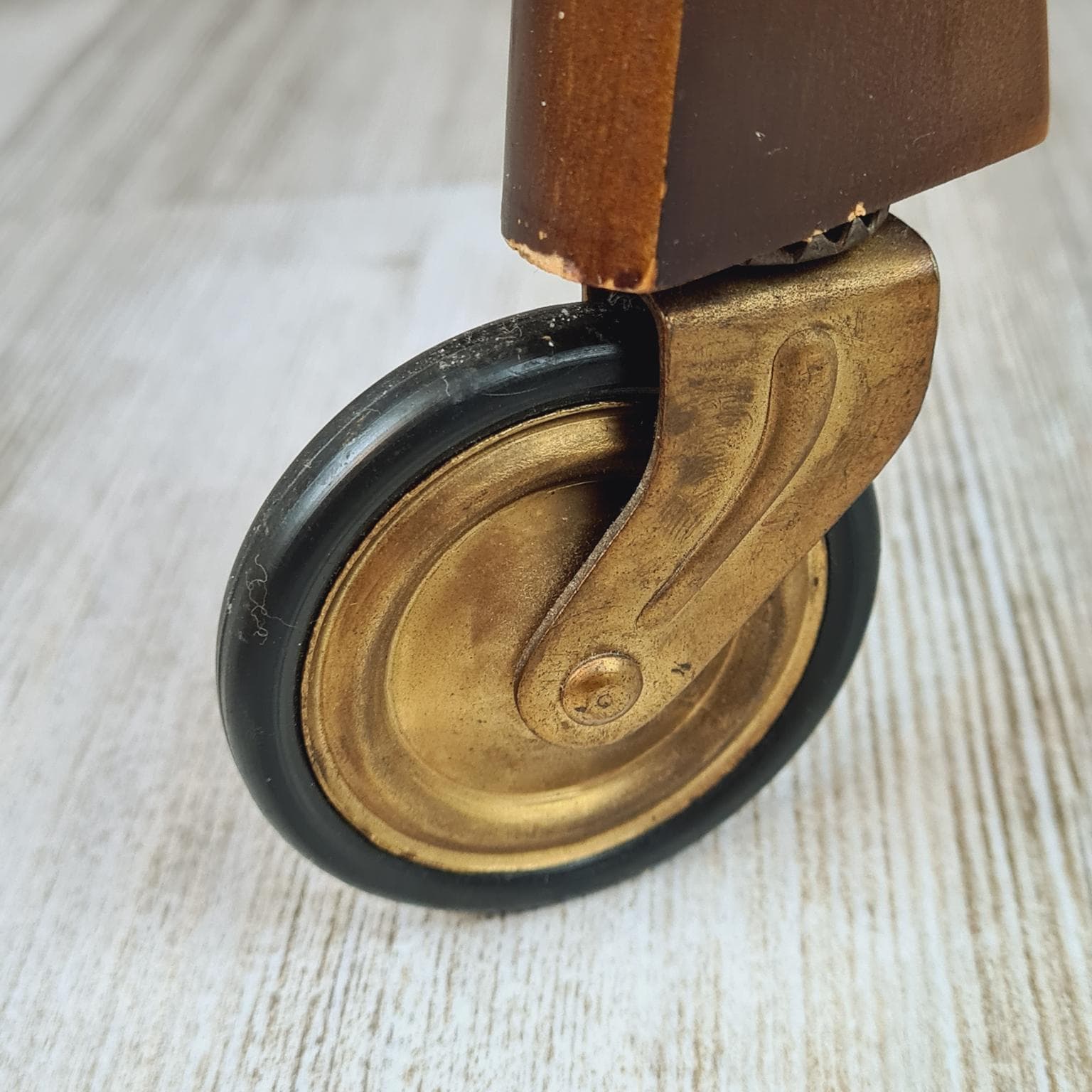 Wózek barowy, brązowy, drewno, mosiądz, lata 60. - 288803