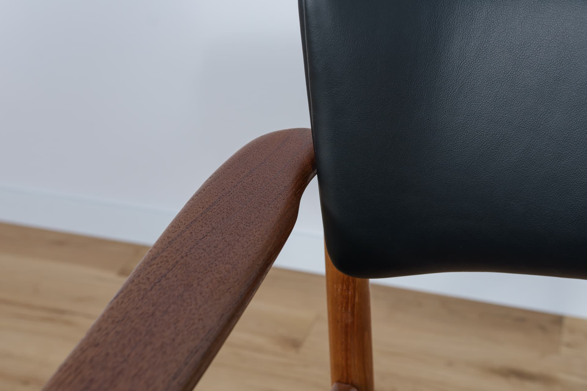 Fotel biurowy, teak brązowy, skóra naturalna czarna, Dania, lata 60. - 288938