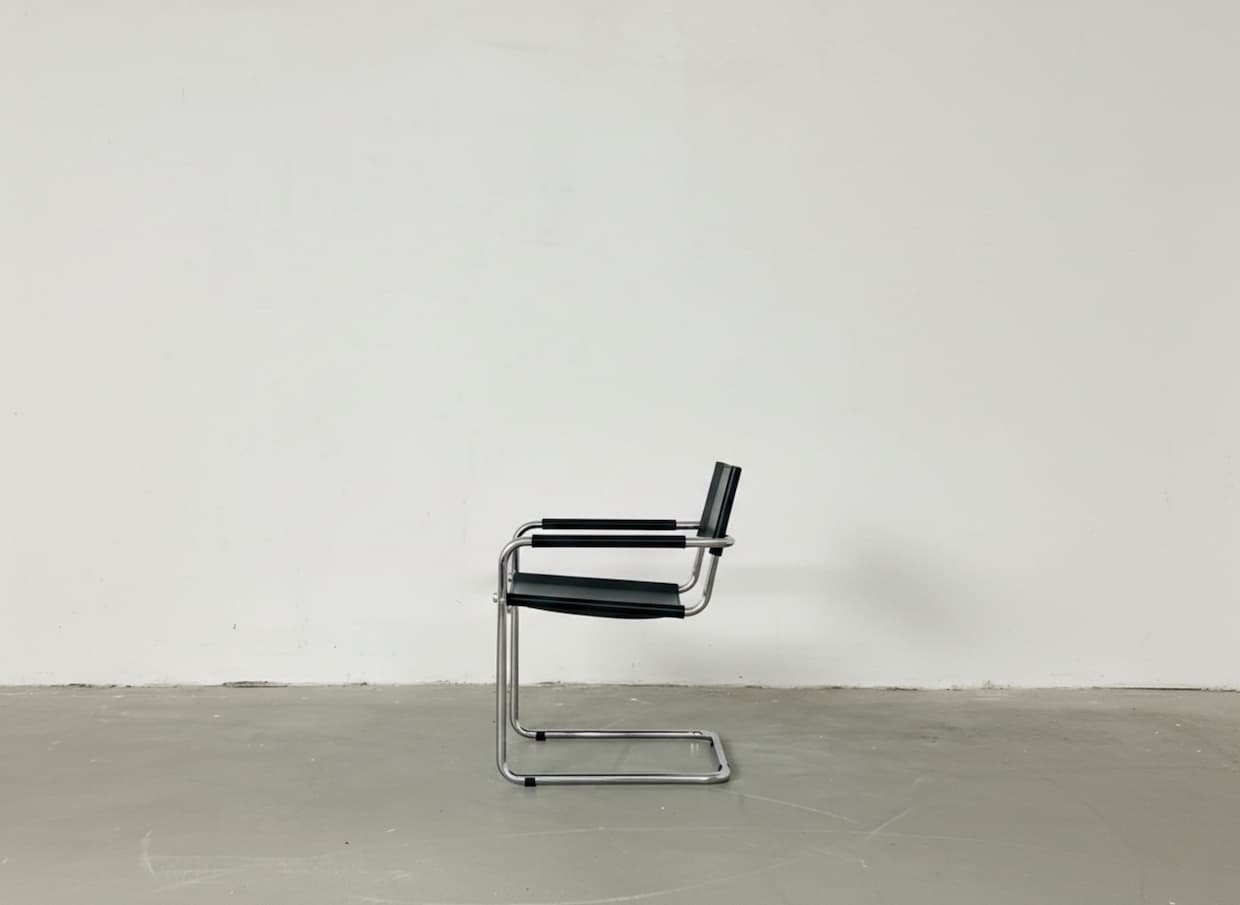 Zestaw 4 foteli z giętej stali wg proj. S34, M. Stam, czarny, skóra naturalna - 288965