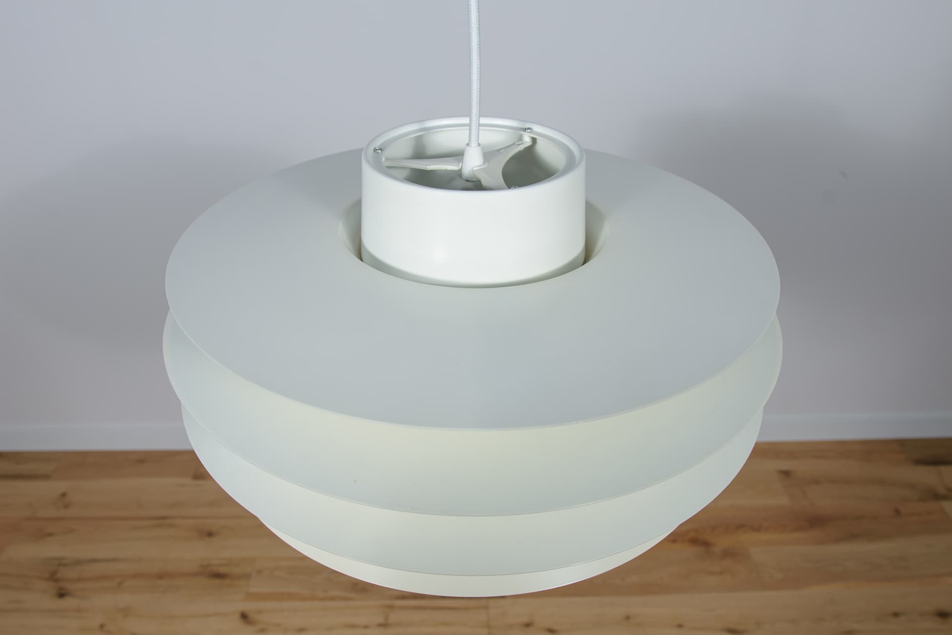 Lampa wisząca Verona, aluminium białe, proj. S. Middelboe, Fog & Mørup, Dania, lata 60. - 288983