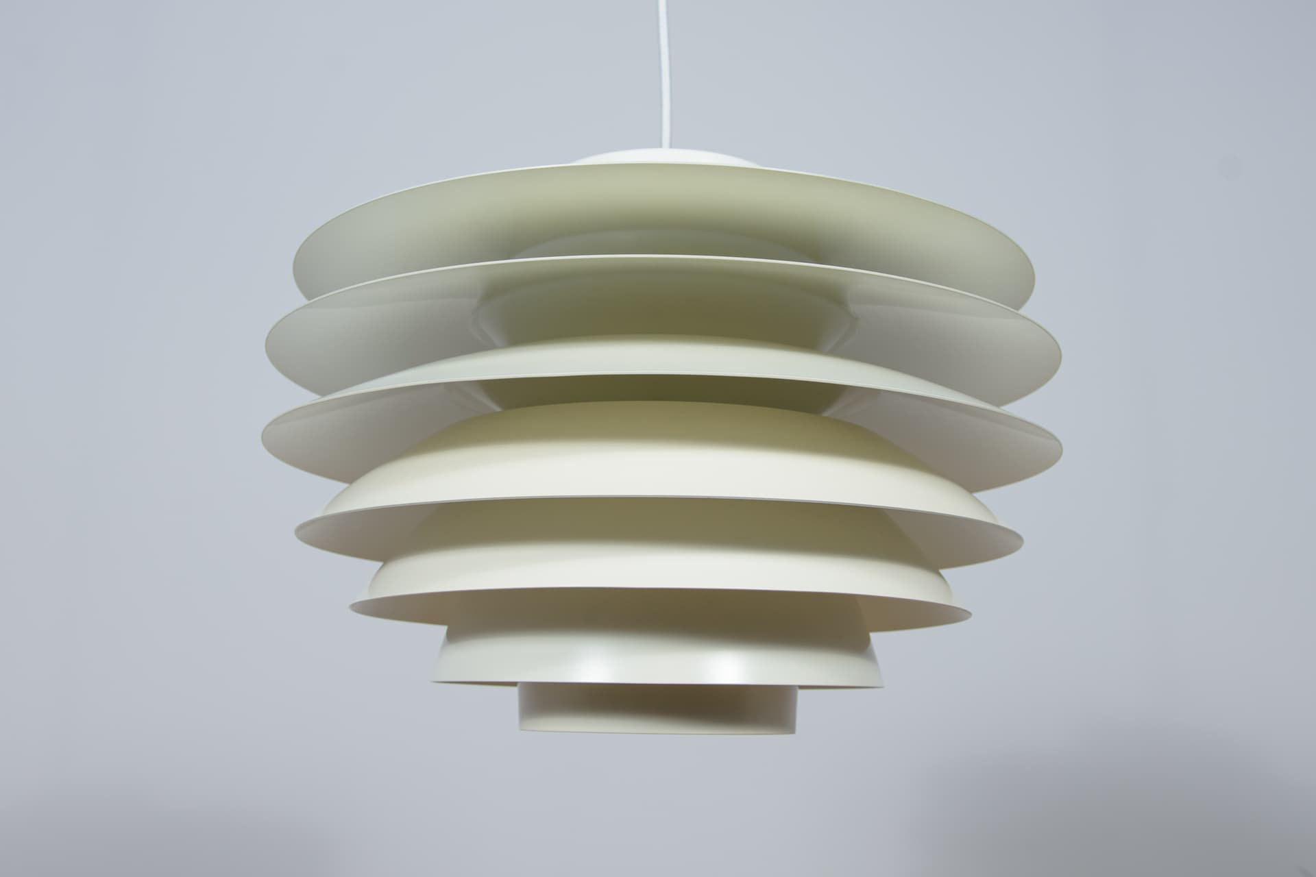 Lampa wisząca Verona, aluminium białe, proj. S. Middelboe, Fog & Mørup, Dania, lata 60. - 288984