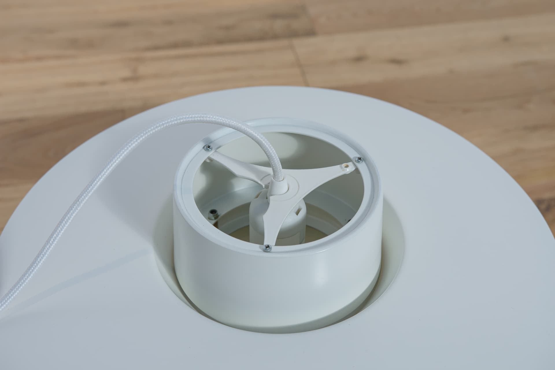 Lampa wisząca Verona, aluminium biały, proj. S. Middelboe, Fog & Mørup, Dania, lata 60. - 289063