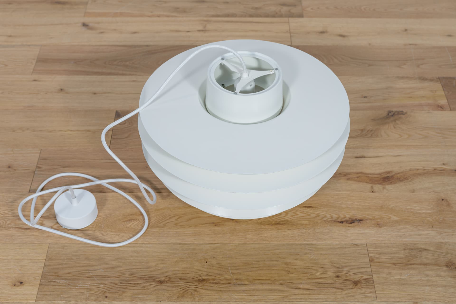 Lampa wisząca Verona, aluminium biały, proj. S. Middelboe, Fog & Mørup, Dania, lata 60. - 289057