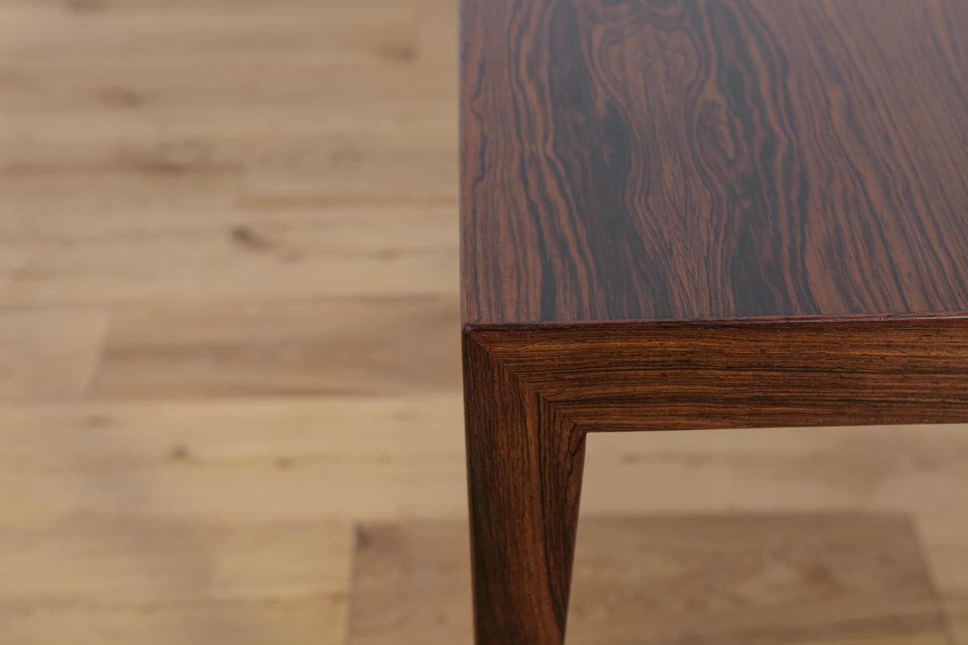 Coffee table, brown rosewood, by S. Hansen, Denmark, 1960s. - 289302