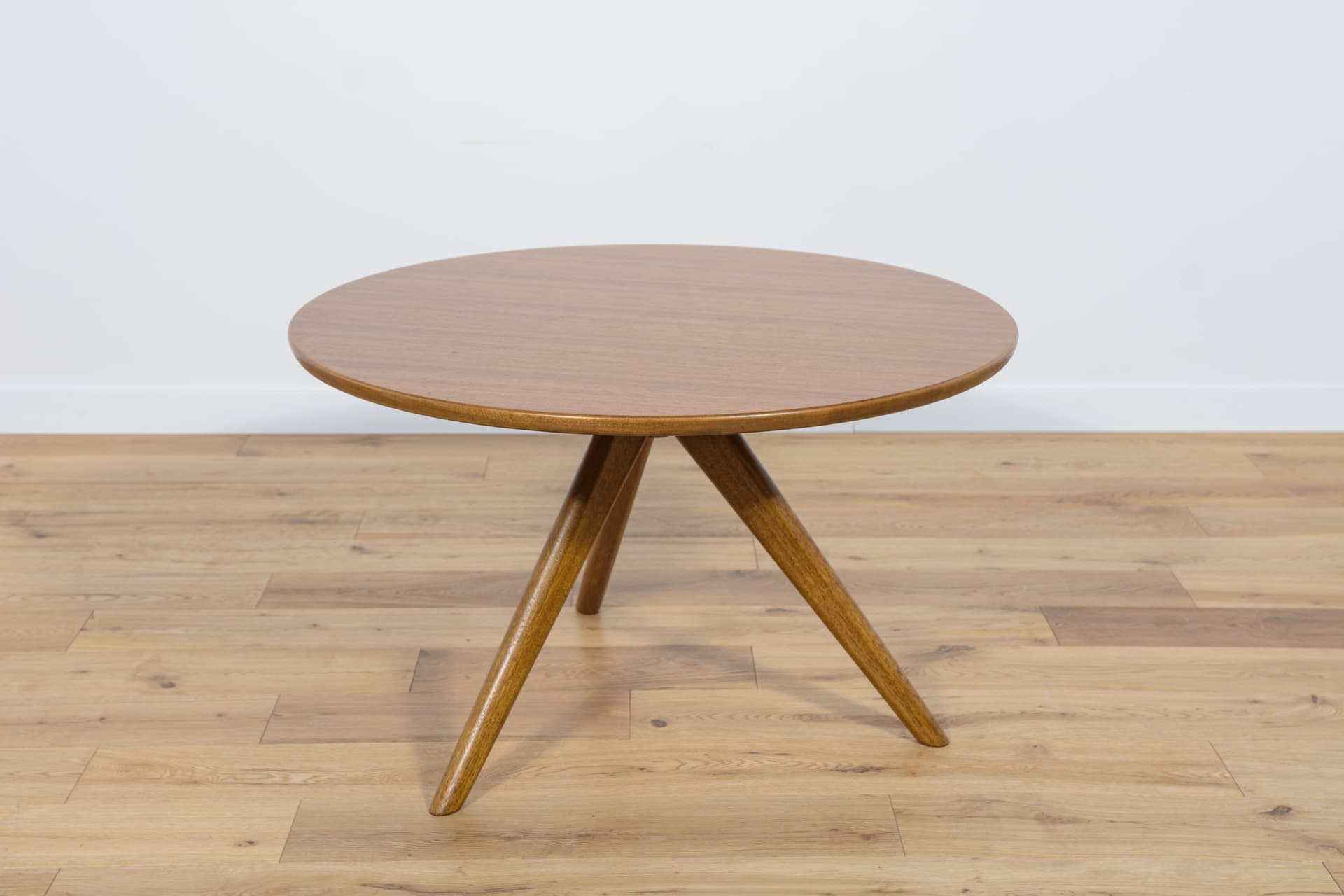 Coffee table, brown wood, G-Plan, United Kingdom, 1960s. - 289309