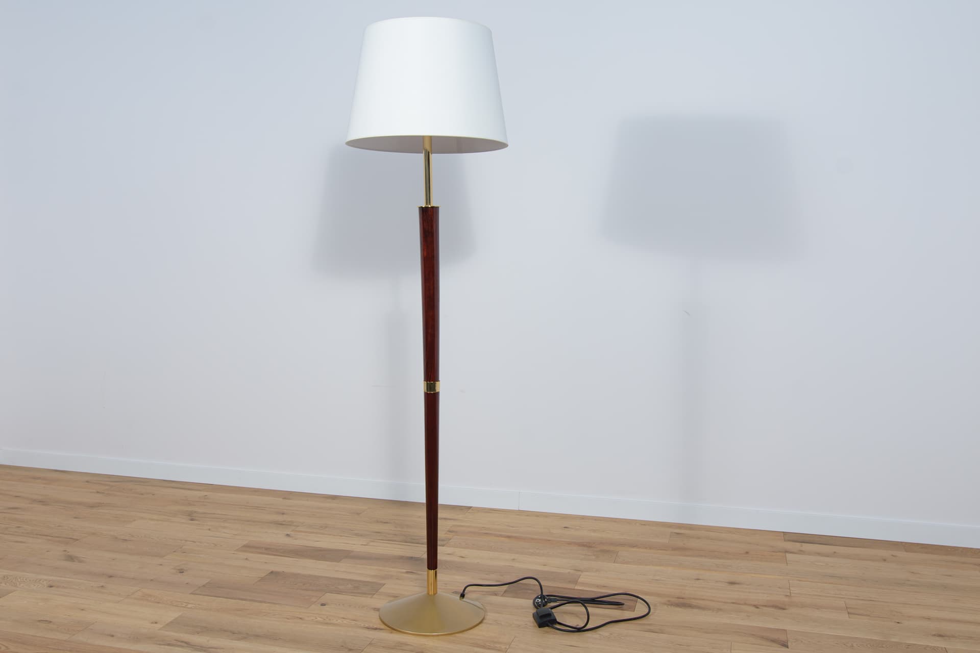 Lampa podłogowa Art Deco, drewno brązowe, mosiądz, Hiszpania, lata 90. - 289331