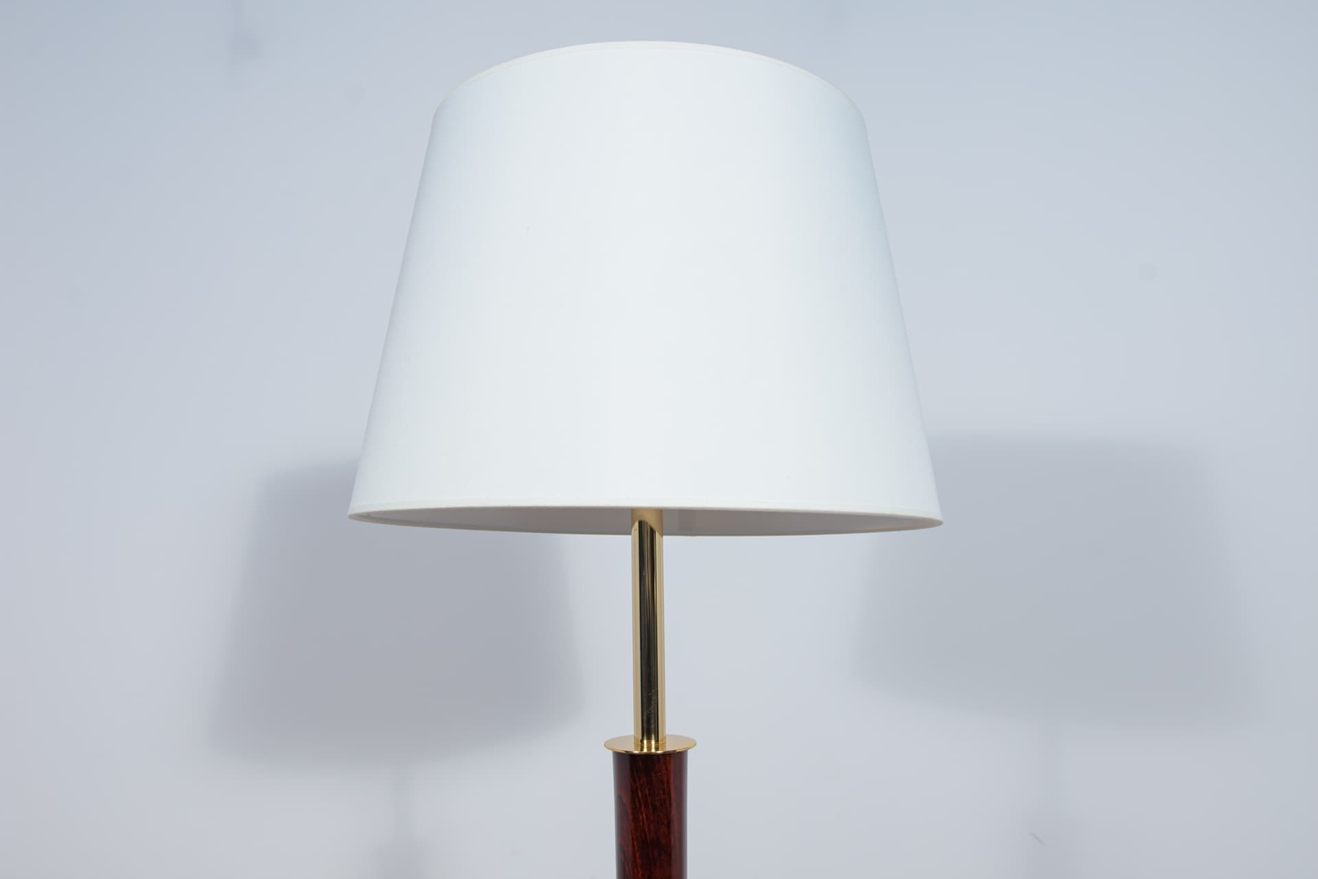 Lampa podłogowa Art Deco, drewno brązowe, mosiądz, Hiszpania, lata 90. - 289337