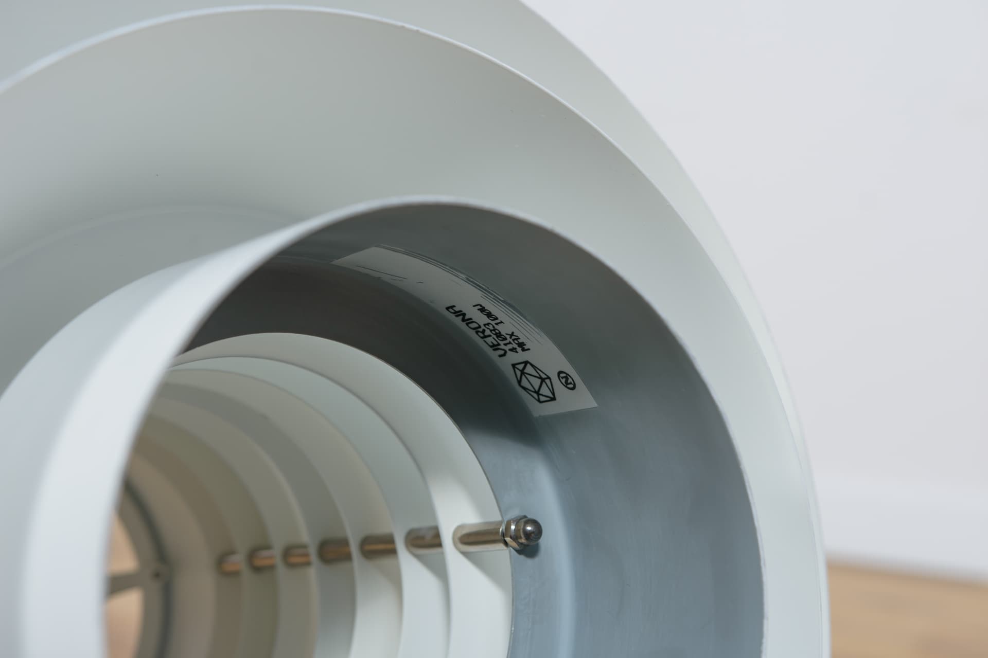 Lampa wisząca Verona, aluminium biały, proj. S. Middelboe, Fog & Mørup, Dania, lata 60. - 289353