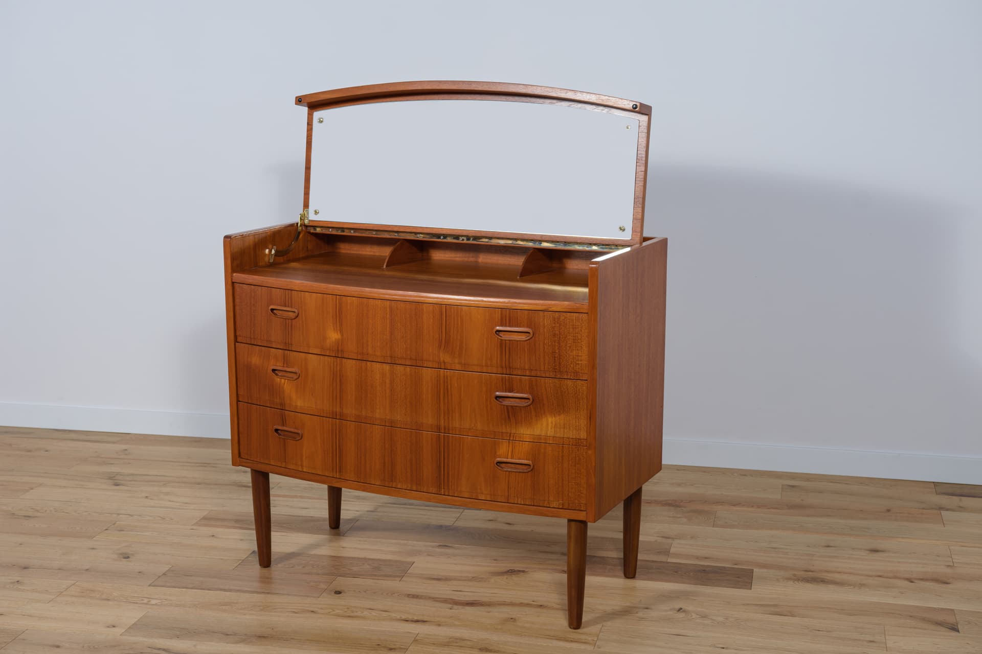 Toaletka, teak brązowy, Dania, lata 60. - 289355