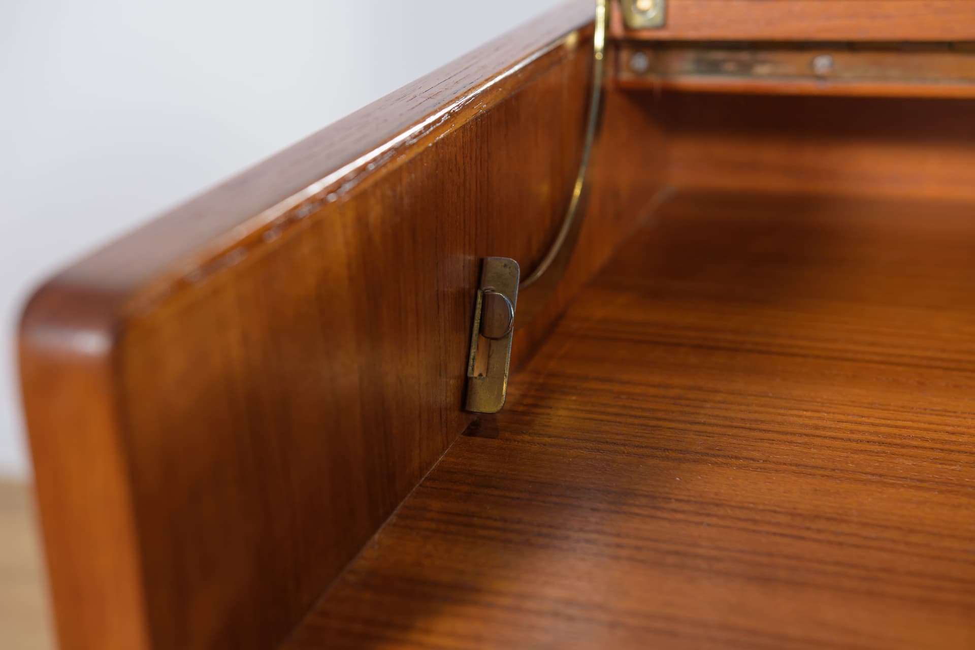 Toaletka, teak brązowy, Dania, lata 60. - 289366