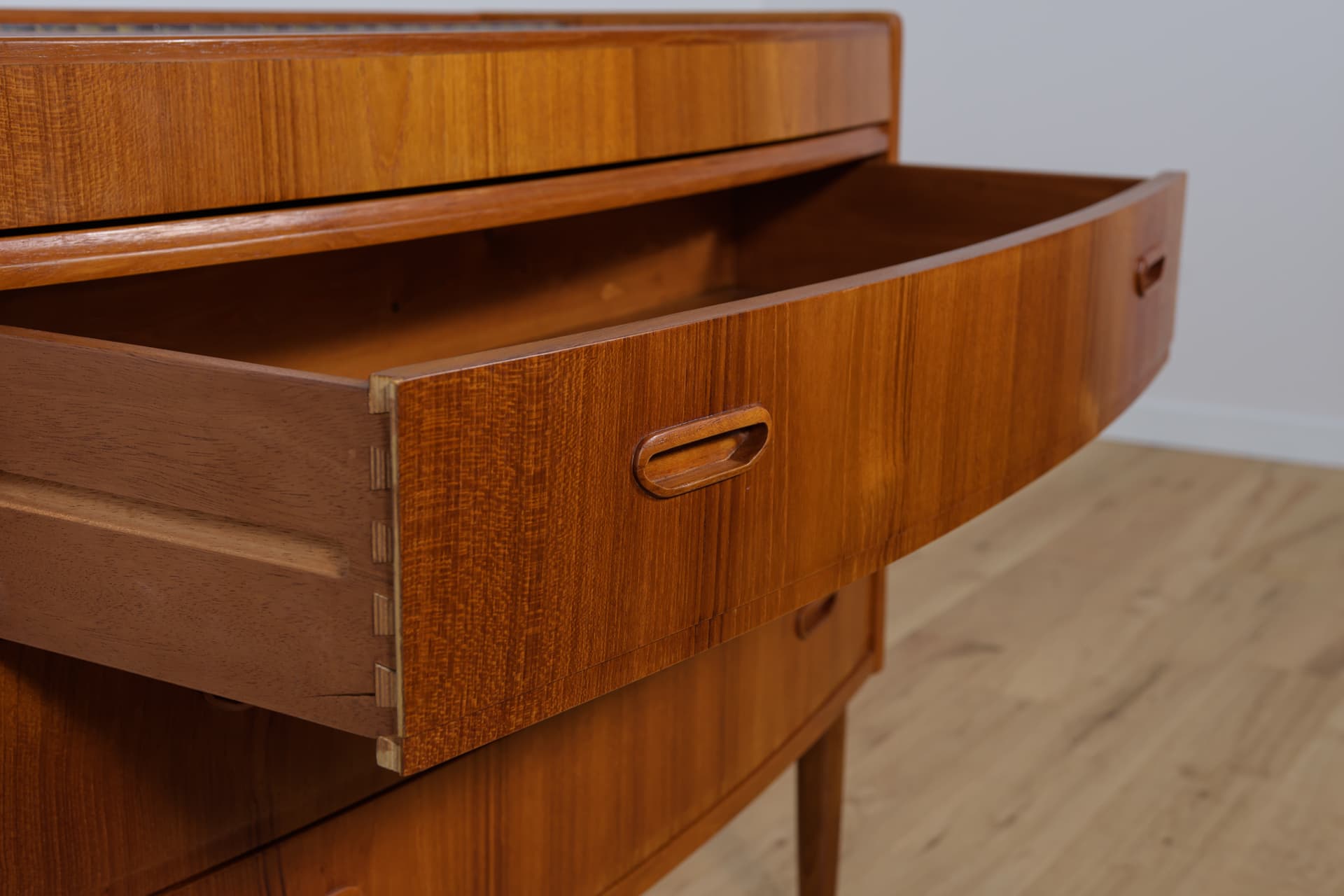 Toaletka, teak brązowy, Dania, lata 60. - 289368