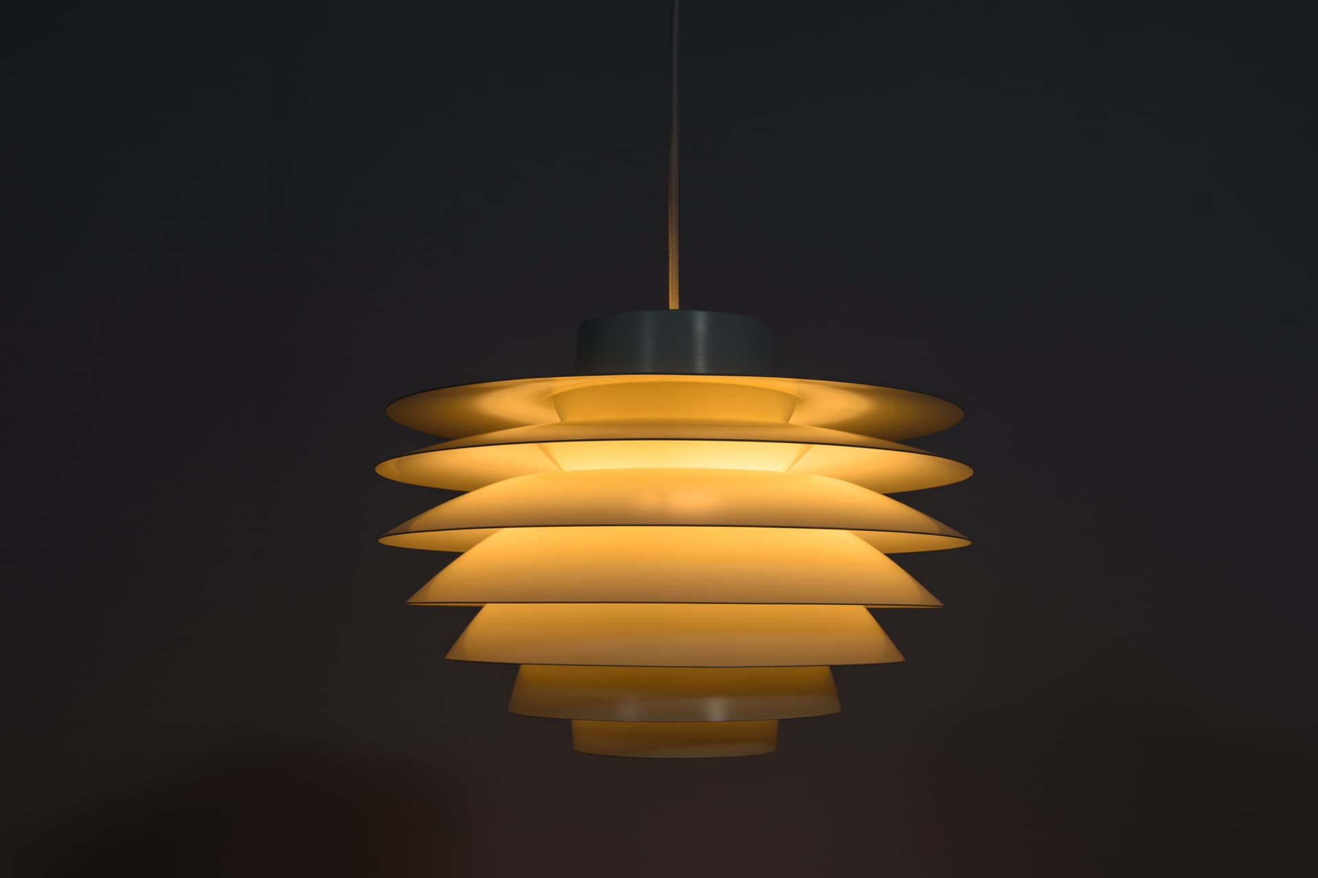 Lampa wisząca Verona, aluminium biały, proj. S. Middelboe, Fog & Mørup, Dania, lata 60. - 289389