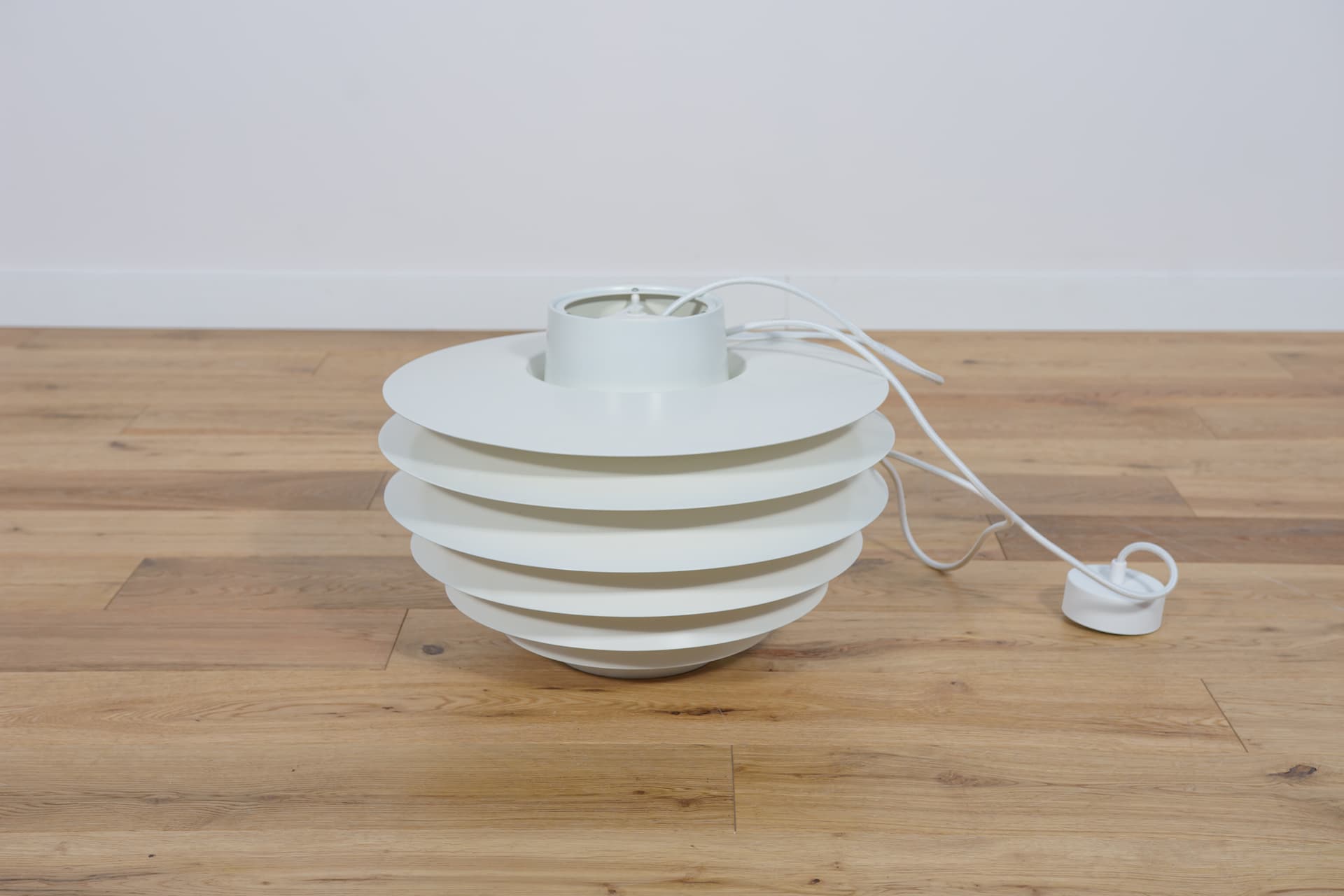 Lampa wisząca Verona, aluminium biały, proj. S. Middelboe, Fog & Mørup, Dania, lata 60. - 289391