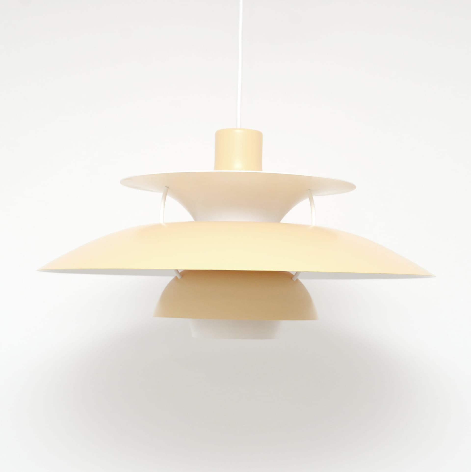 Pendant lamp PH5, beige aluminum, by P. Henningsen, Louis Poulsen, Denmark, 1990s. - 289521