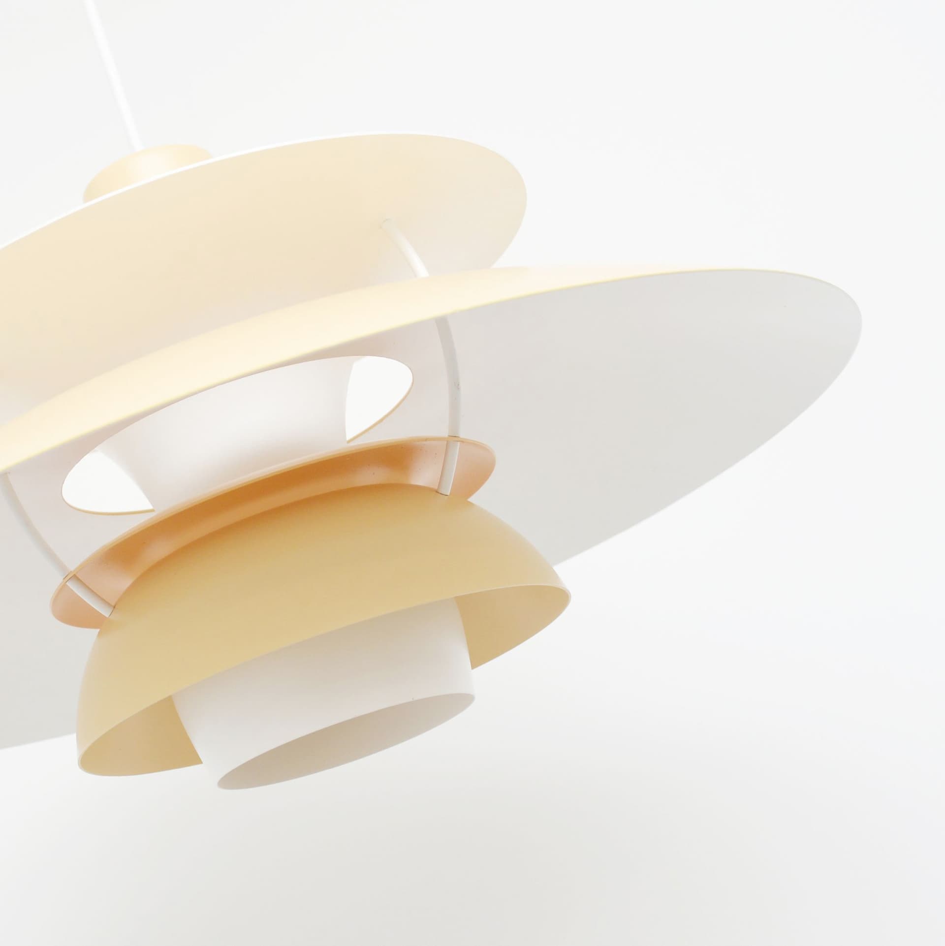 Pendant lamp PH5, beige aluminum, by P. Henningsen, Louis Poulsen, Denmark, 1990s. - 289528
