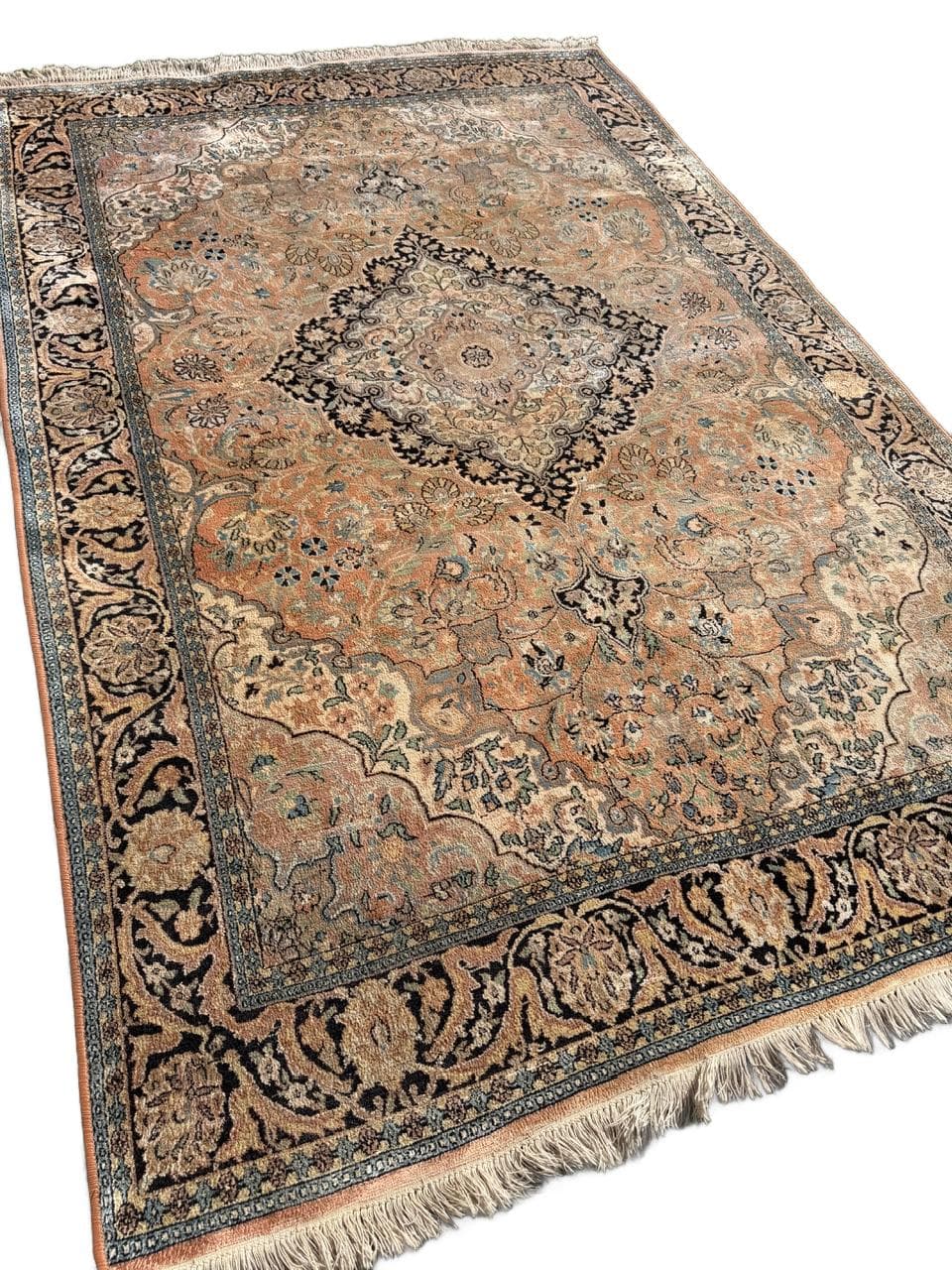 Dywan perski Ghoum, jedwab brązowy, bawełna, Indie, 295x185 cm