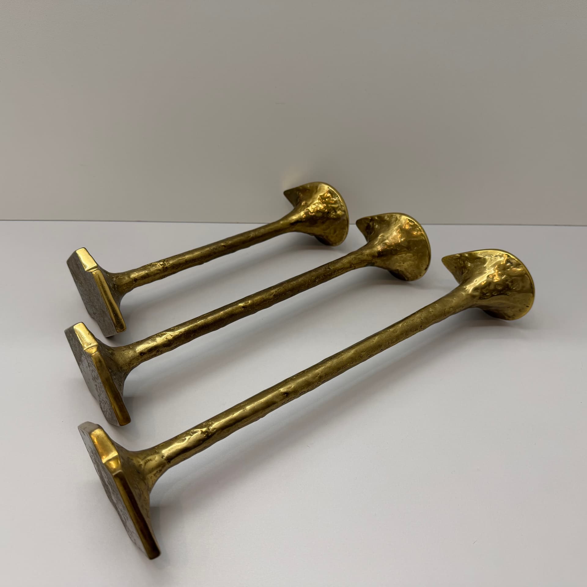 Komplet świeczników brutalistycznych, mosiądz złoty, Niemcy, lata 60. - 289652