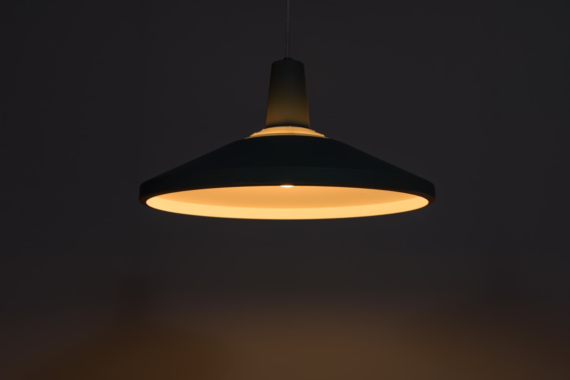 Lampa wisząca Fyns Plan, niebieski, metal, Lyfa, Dania, lata 70. - 289701