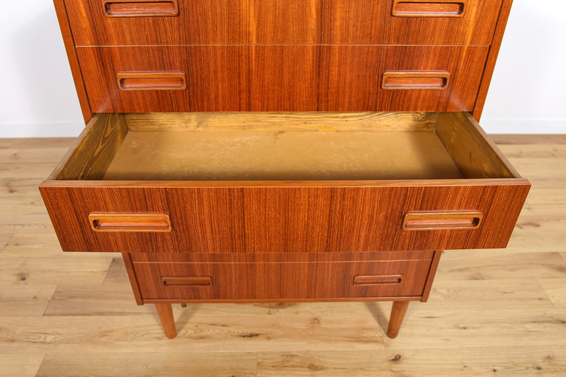Komoda, teak brązowy, proj. E. Jensen, Dania, lata 60. - 289837