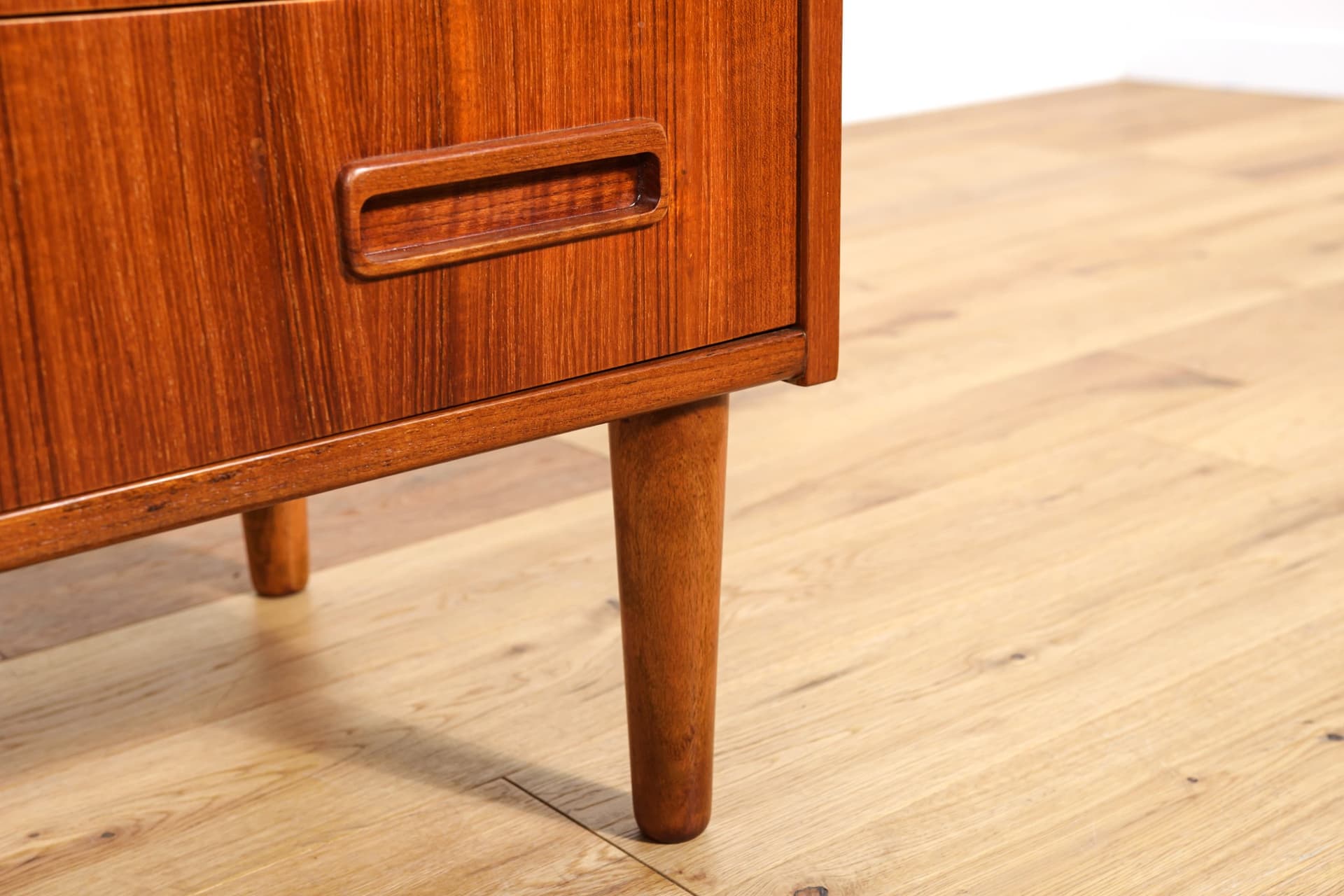 Komoda, teak brązowy, proj. E. Jensen, Dania, lata 60. - 289839