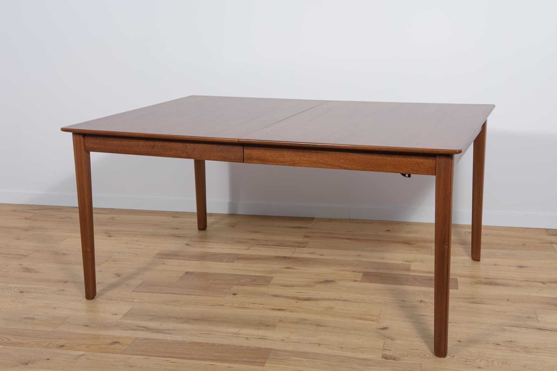 Dining table, brown mahogany, by O. Wanscher, Cado, Denmark, 1960s. - 289886