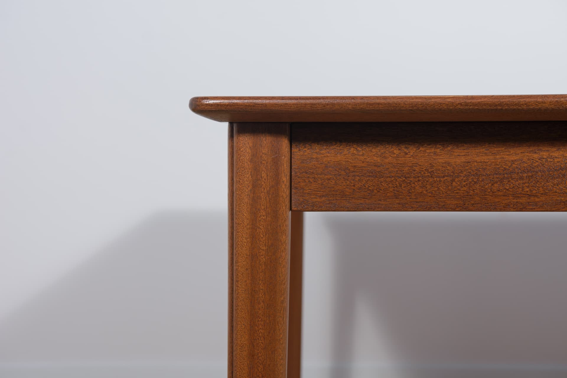 Dining table, brown mahogany, by O. Wanscher, Cado, Denmark, 1960s. - 289897