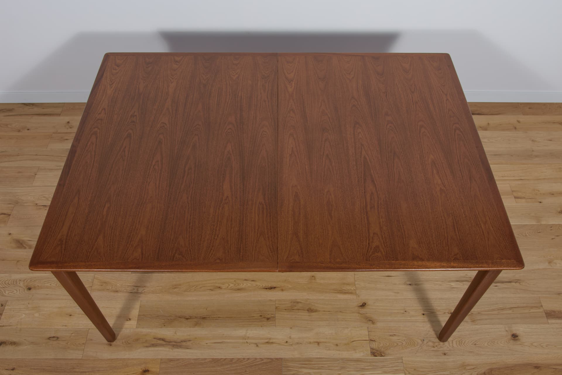 Dining table, brown mahogany, by O. Wanscher, Cado, Denmark, 1960s. - 289888