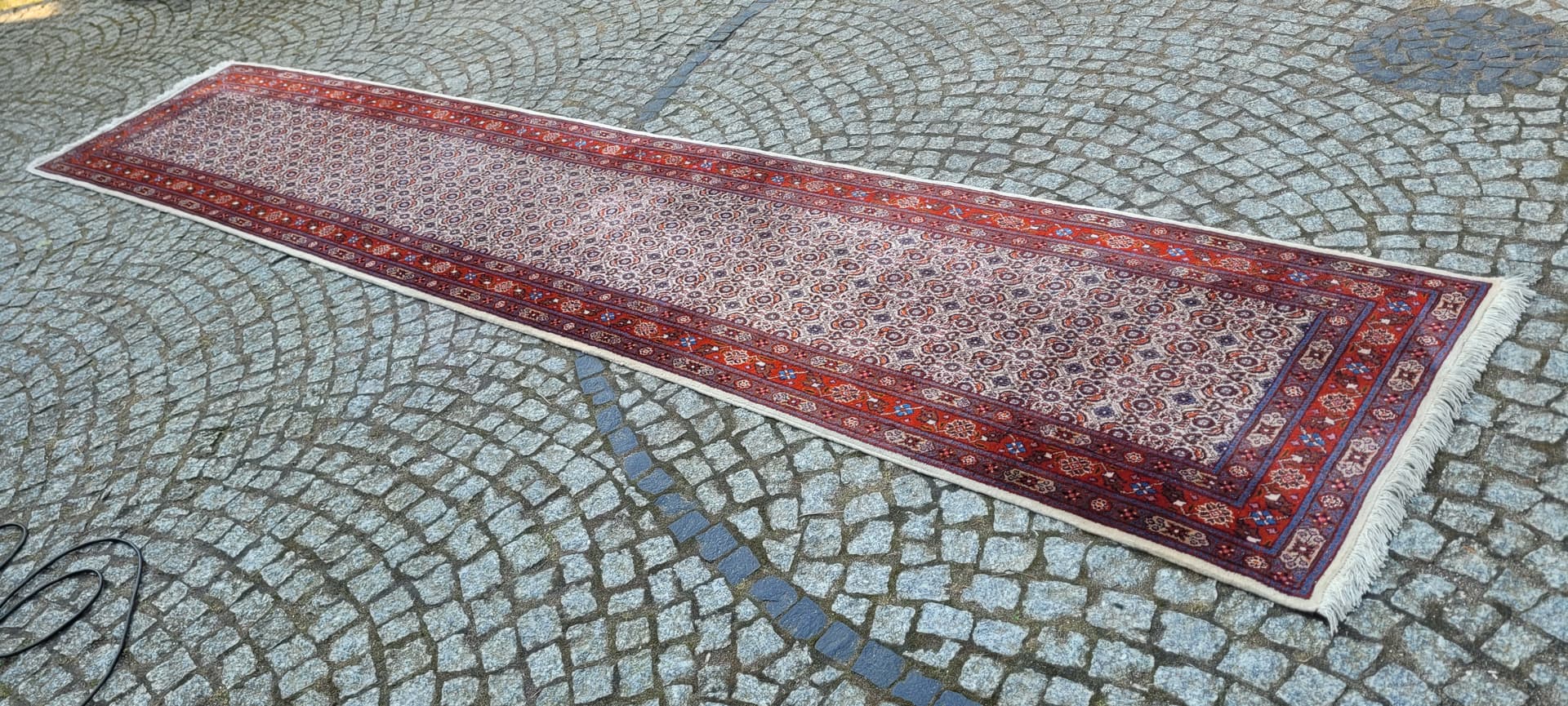 Dywan chodnik Moud, 420x83 cm, wełna czerwona, bawełna biała, Iran, lata 80. - 290111