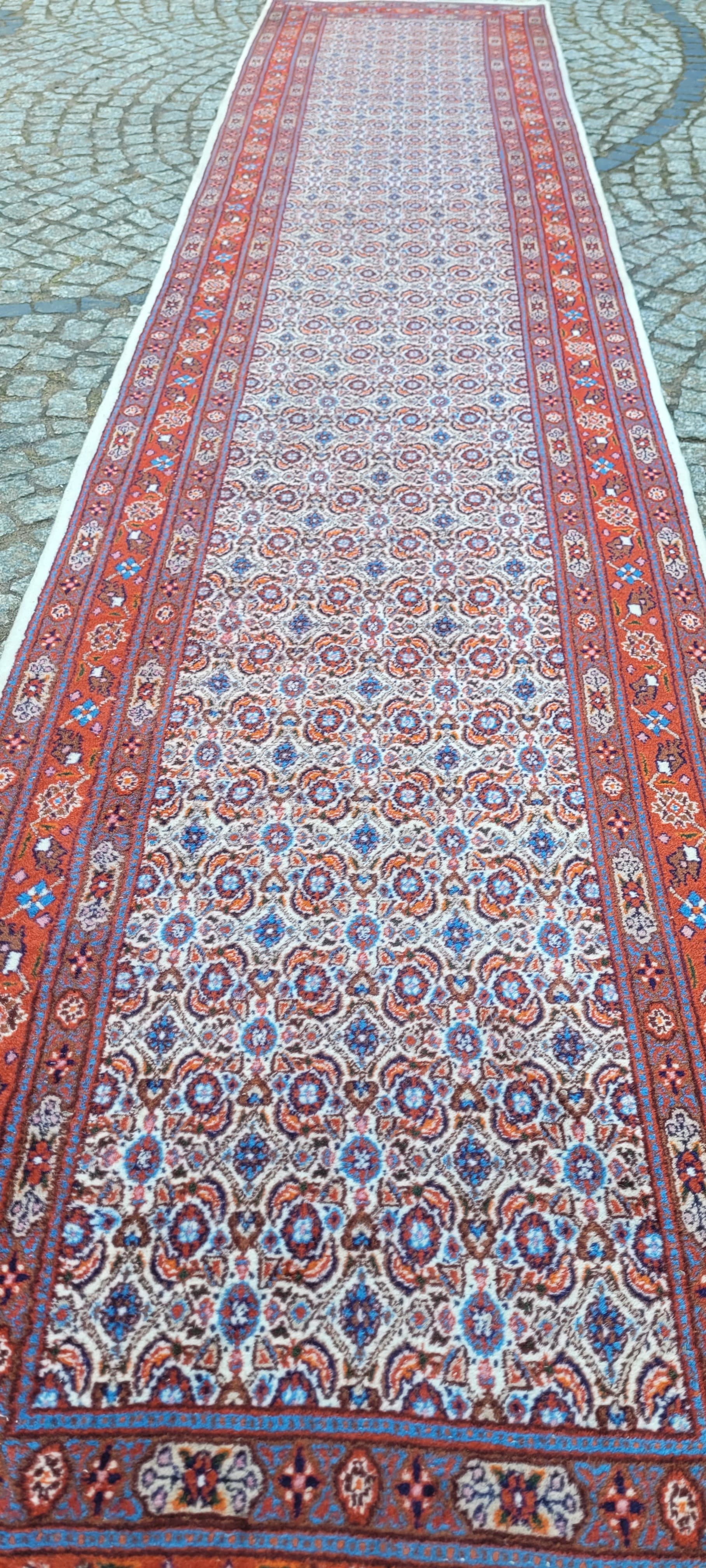 Dywan chodnik Moud, 420x83 cm, wełna czerwona, bawełna biała, Iran, lata 80. - 290102