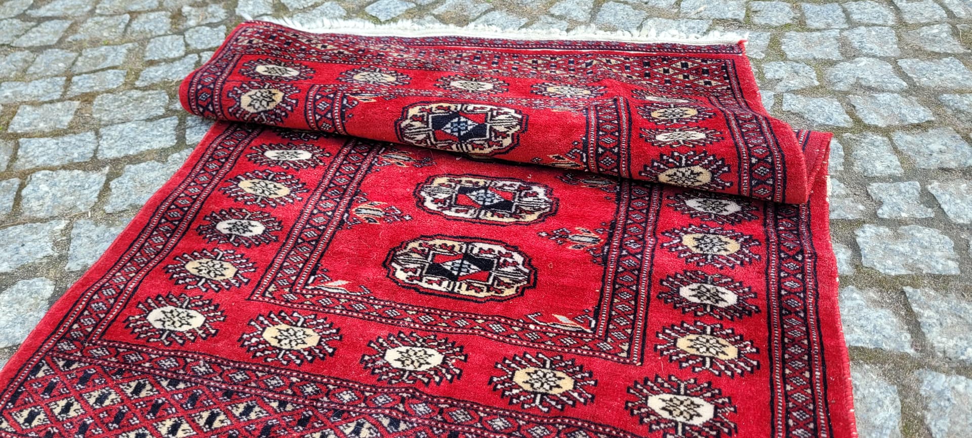 Dywan Buchara 105x68 cm, wełna czerwona, bawełna, Pakistan - 290118