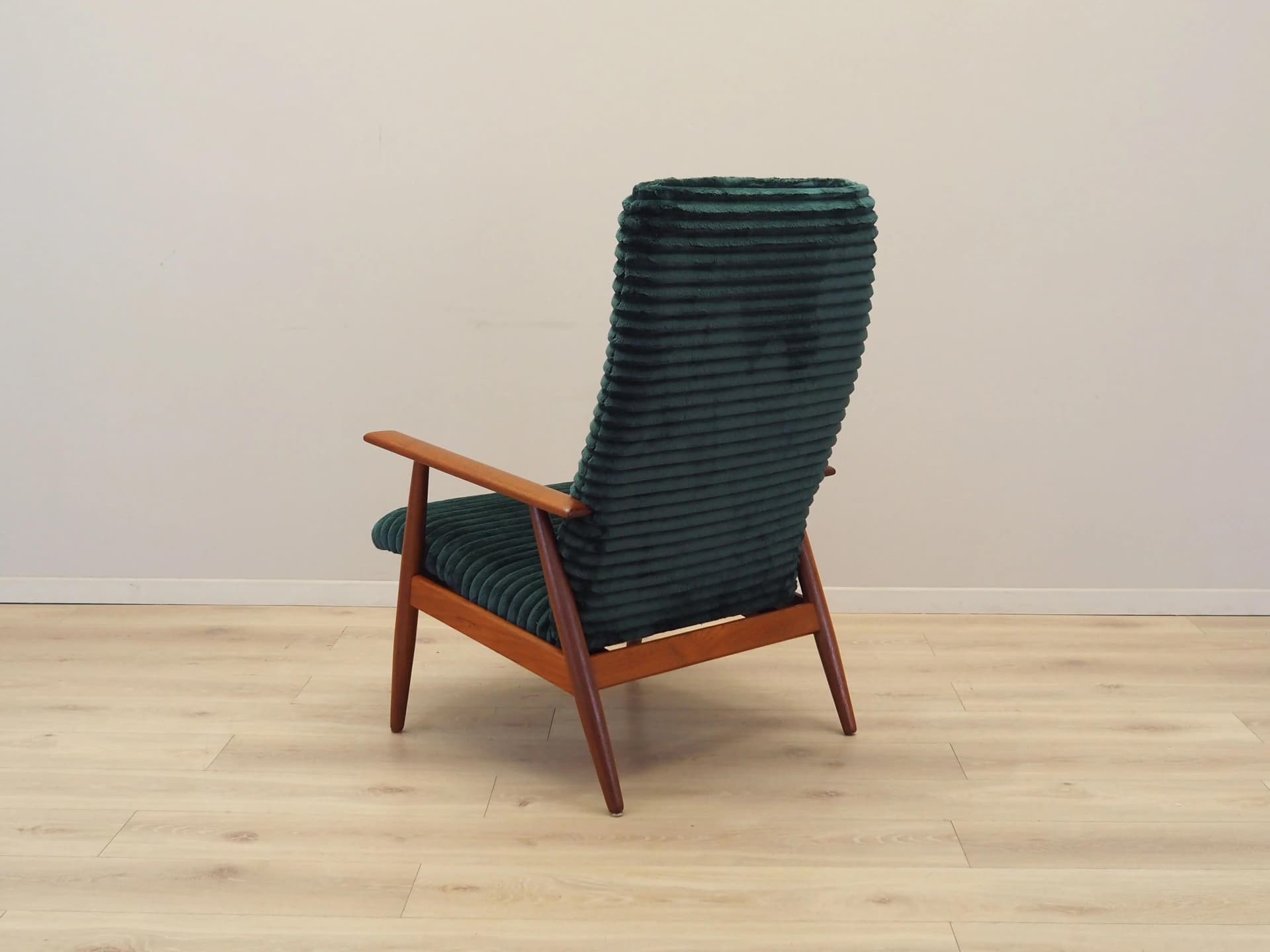 Armchair, green velvet, teak wood, Denmark, 1970s - 21438