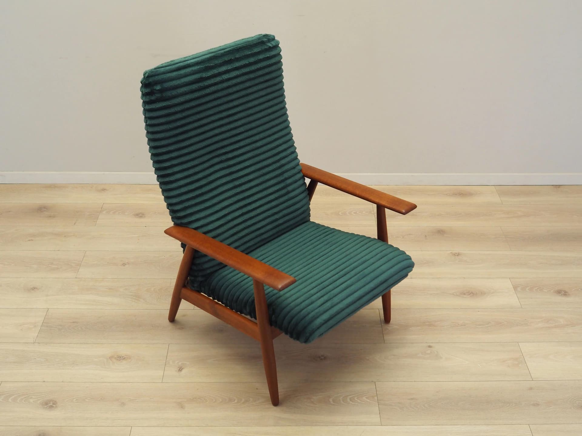 Armchair, green velvet, teak wood, Denmark, 1970s - 21443