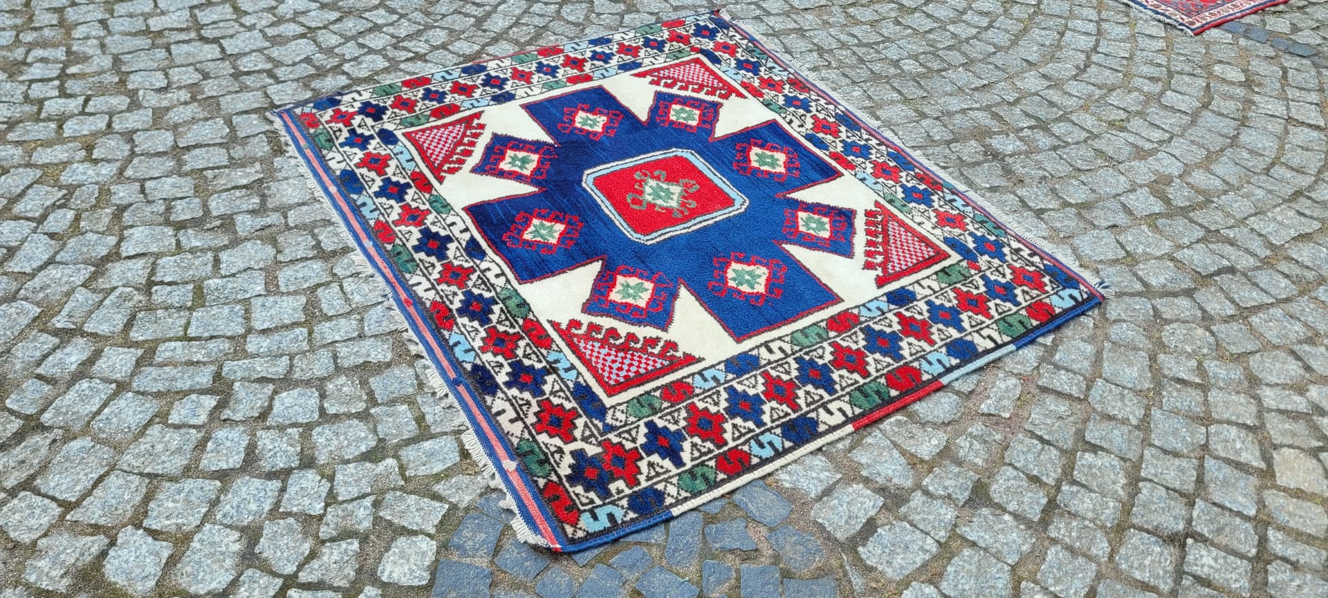 Dywan anatolijski, multikolor, wełna, Turcja, ok. 100x110 cm - 290264